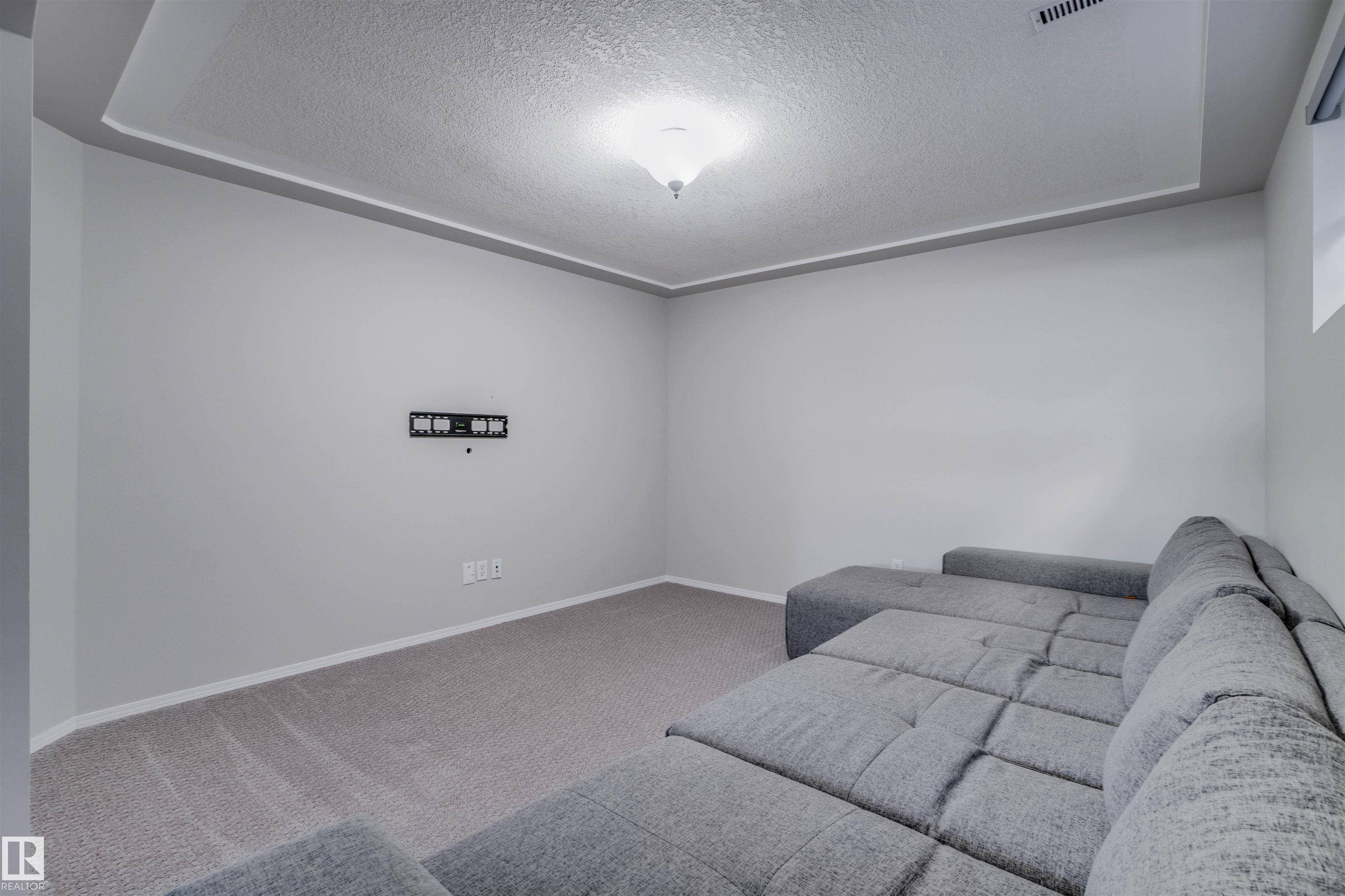 Photo 29 at 4239 29 Avenue NW, Bisset, Edmonton