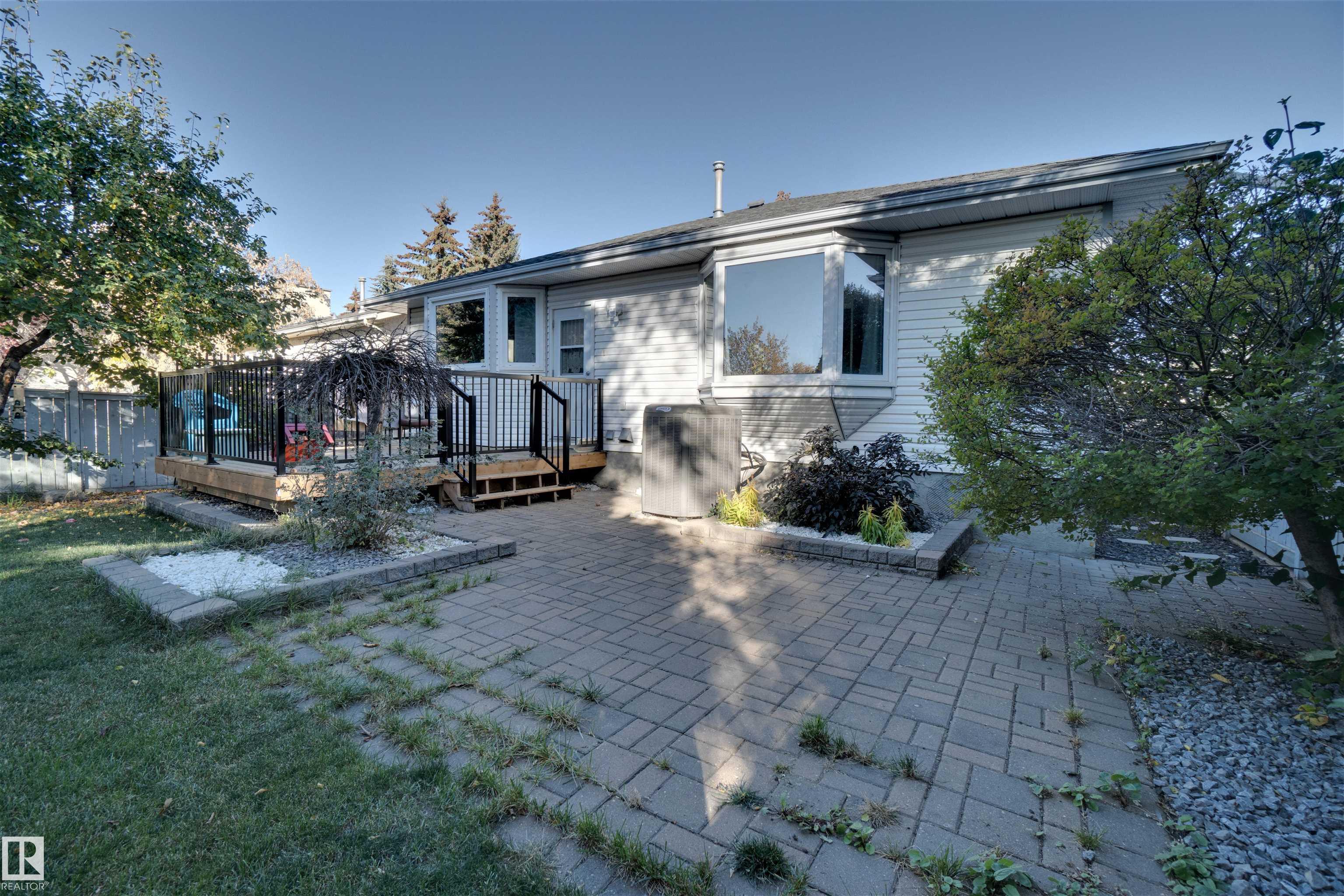 Photo 42 at 4239 29 Avenue NW, Bisset, Edmonton