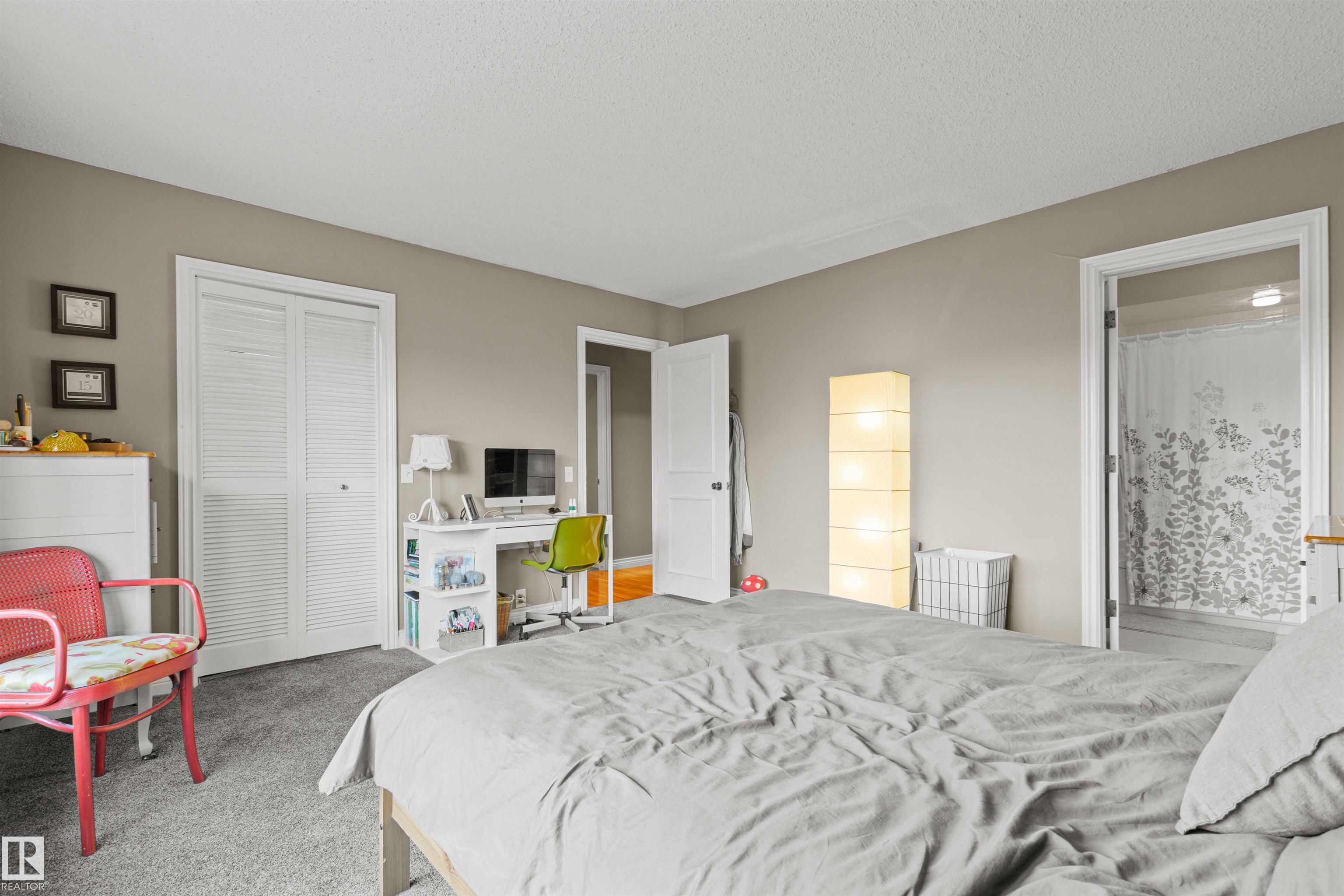 Photo 36 at 12212 151 Avenue NW, Caernarvon, Edmonton
