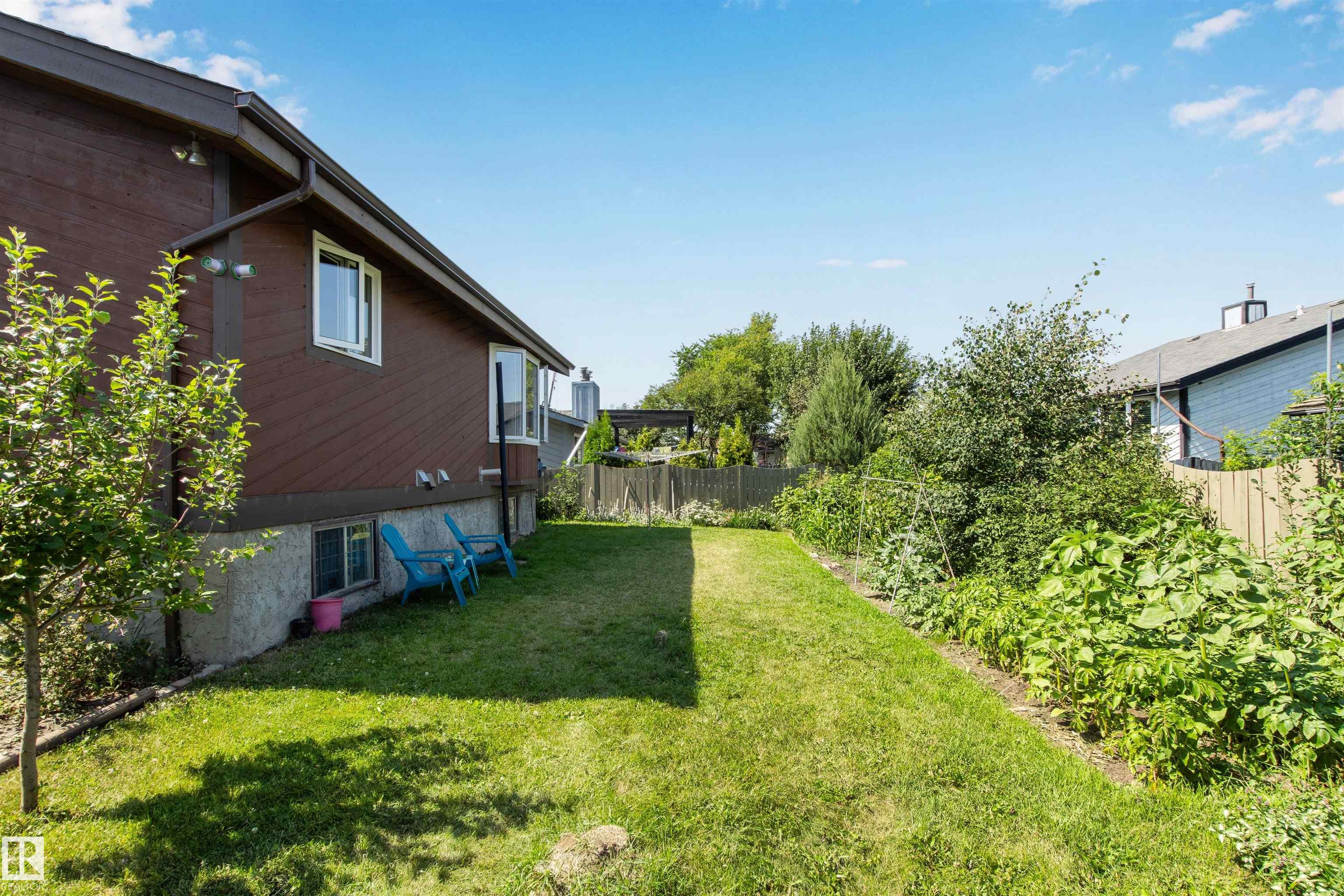 Photo 58 at 12212 151 Avenue NW, Caernarvon, Edmonton