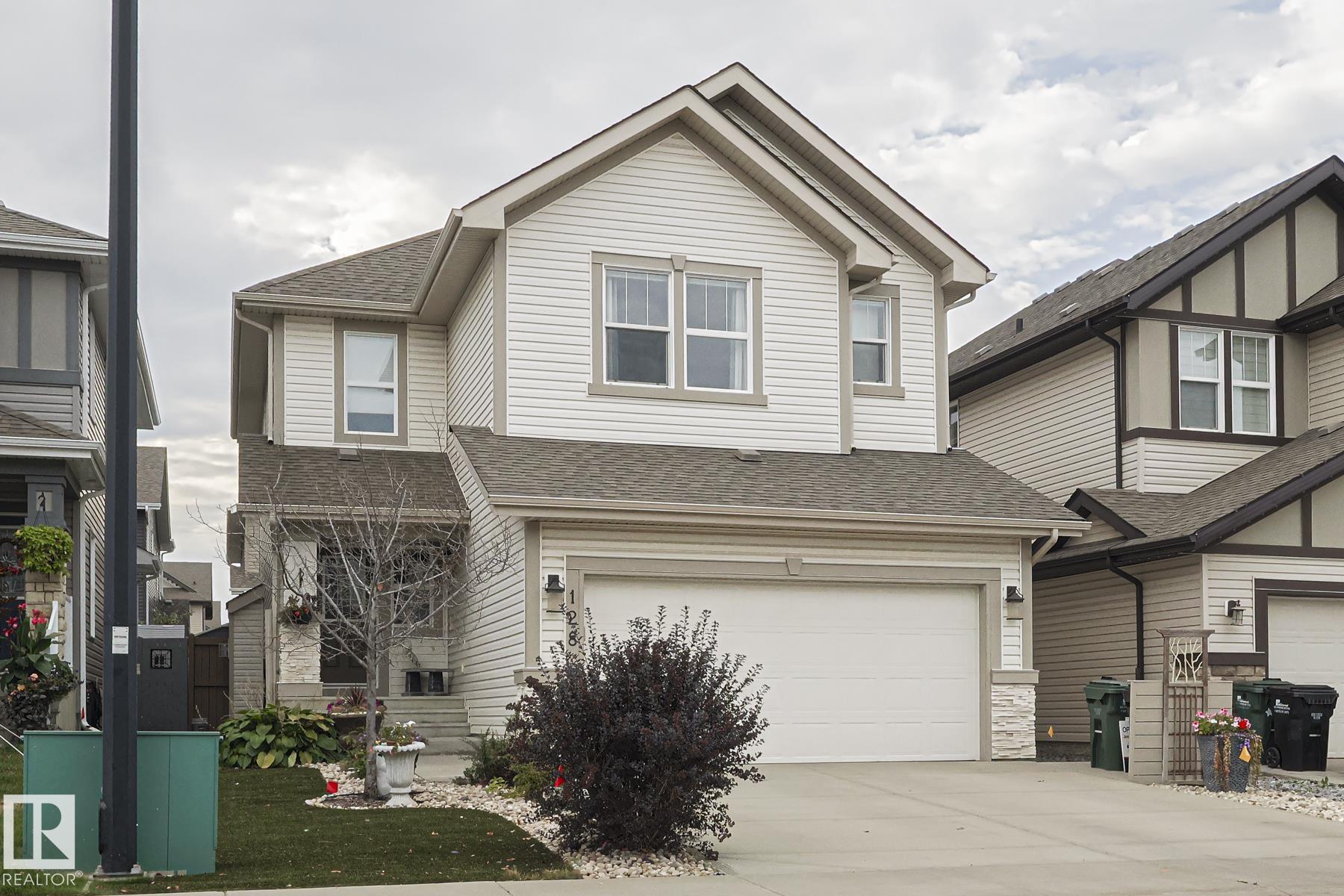 128 Sandalwood Crescent, Summerwood, Sherwood Park 