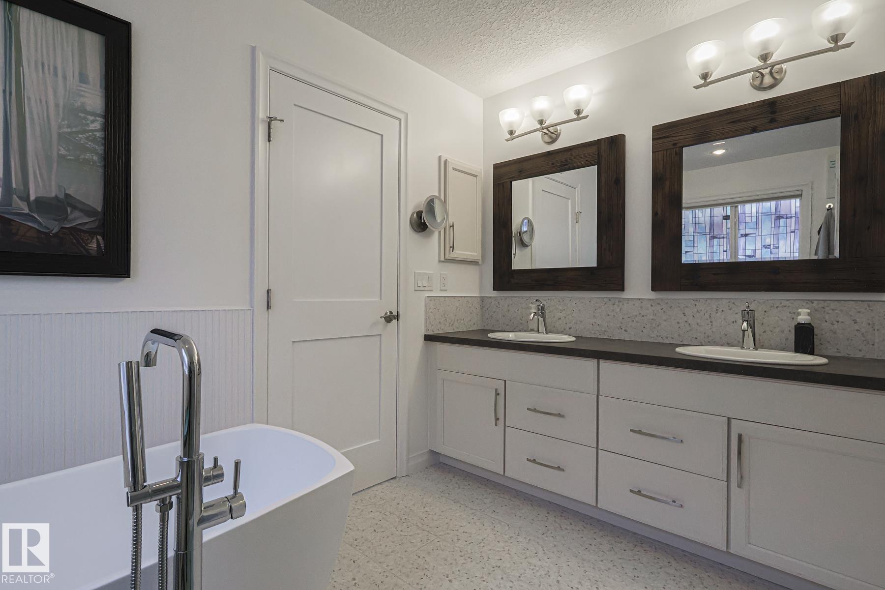 Photo 39 at 128 Sandalwood Crescent, Summerwood, Sherwood Park