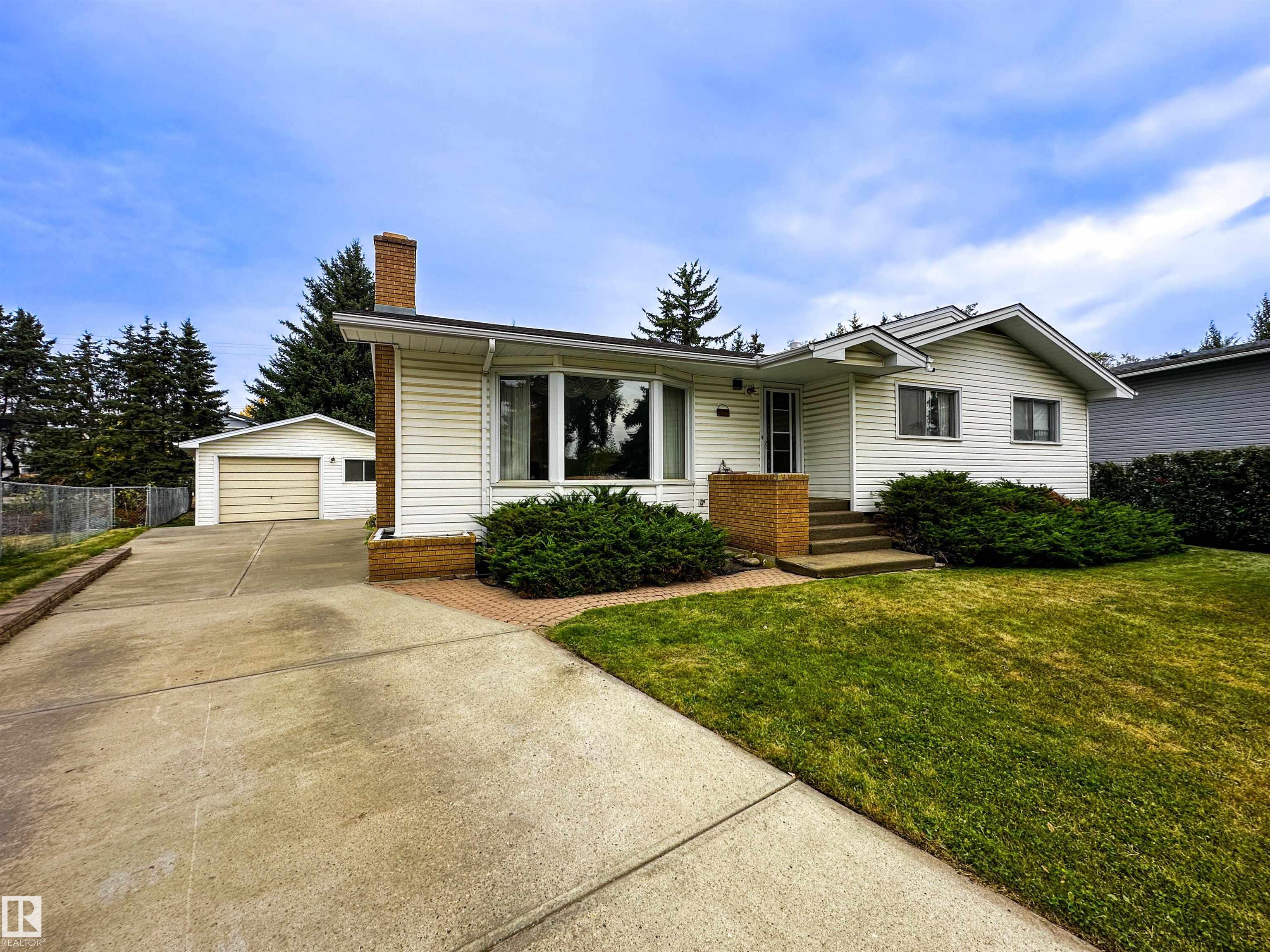 107 Andrews Crescent, City Centre, Spruce Grove 