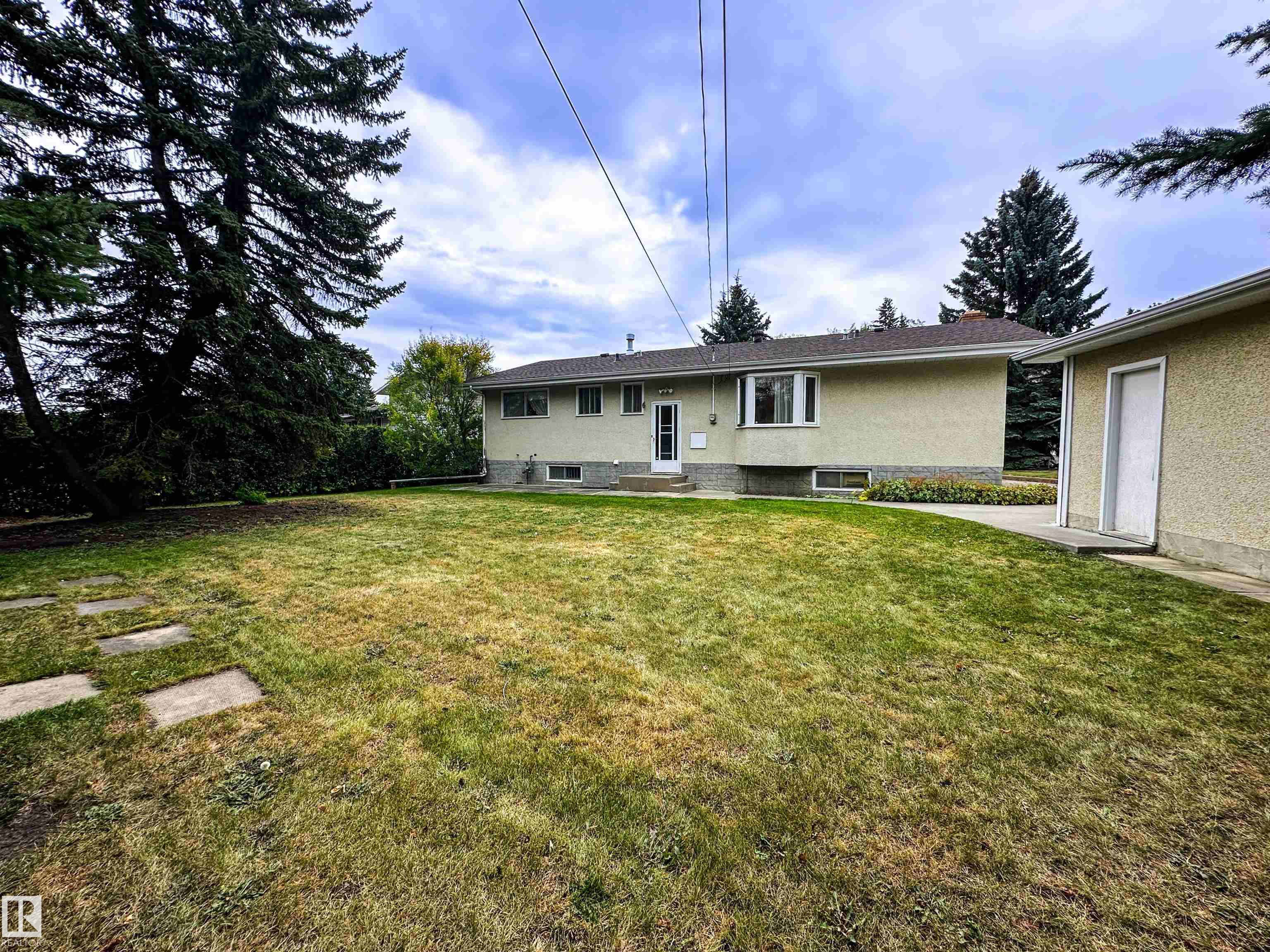 Photo 58 at 107 Andrews Crescent, City Centre, Spruce Grove