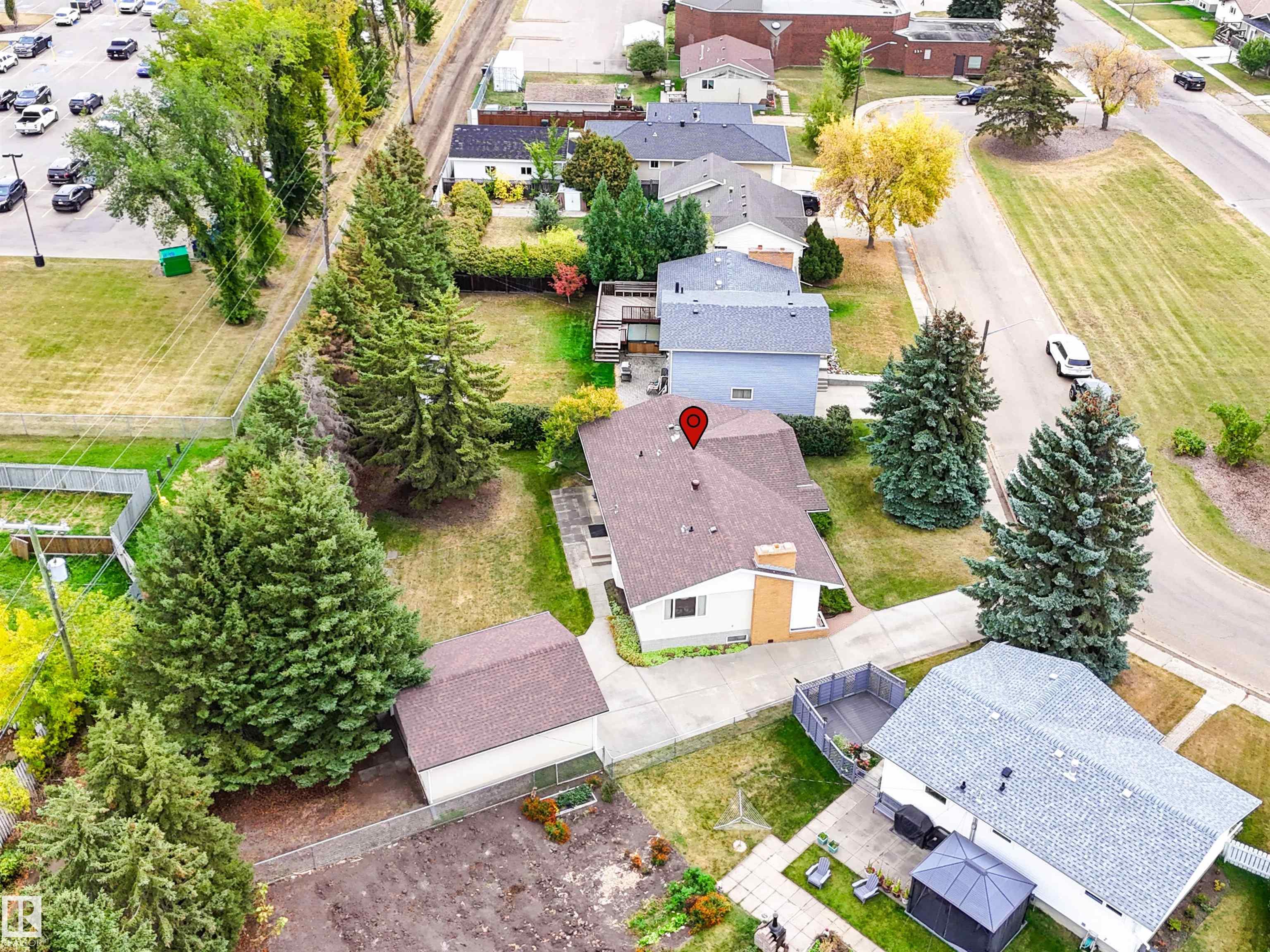 Photo 62 at 107 Andrews Crescent, City Centre, Spruce Grove