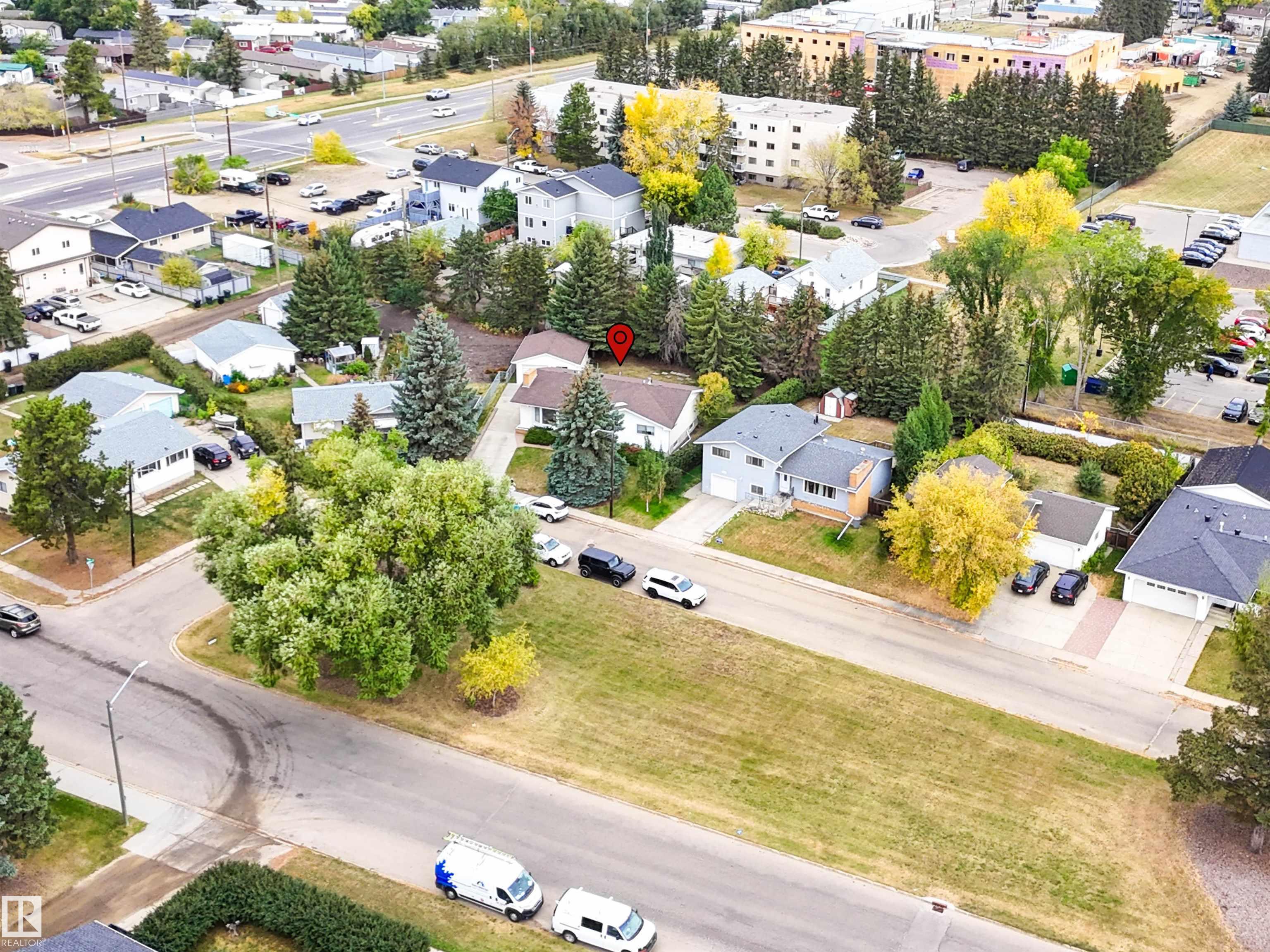 Photo 63 at 107 Andrews Crescent, City Centre, Spruce Grove