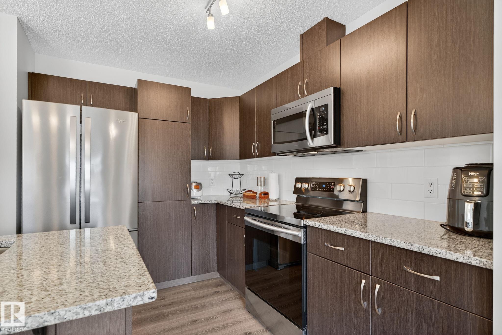Photo 9 at 6618 48 Avenue, Ruisseau, Beaumont