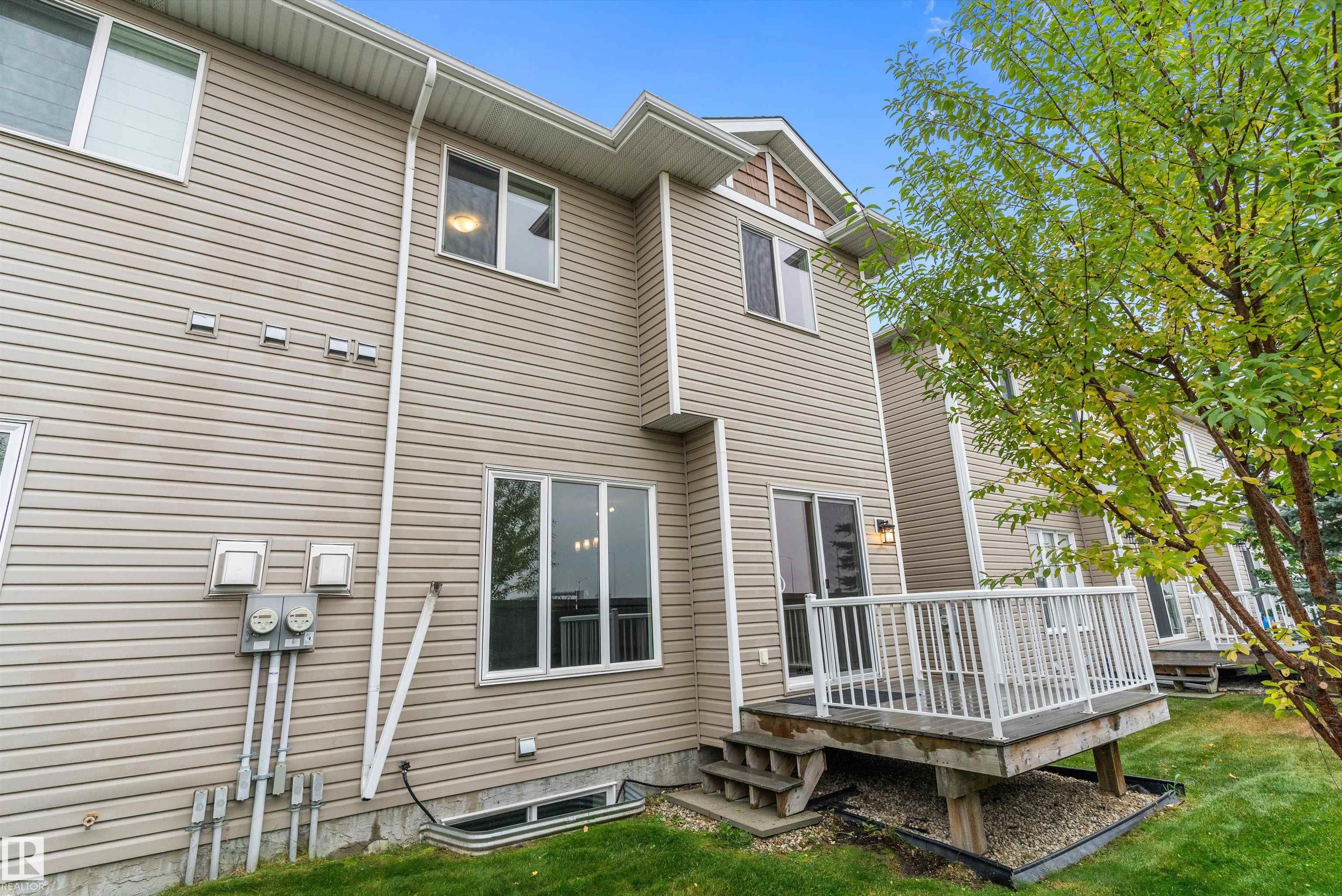 Photo 39 at 39 - 18230 104a Street NW, Elsinore, Edmonton