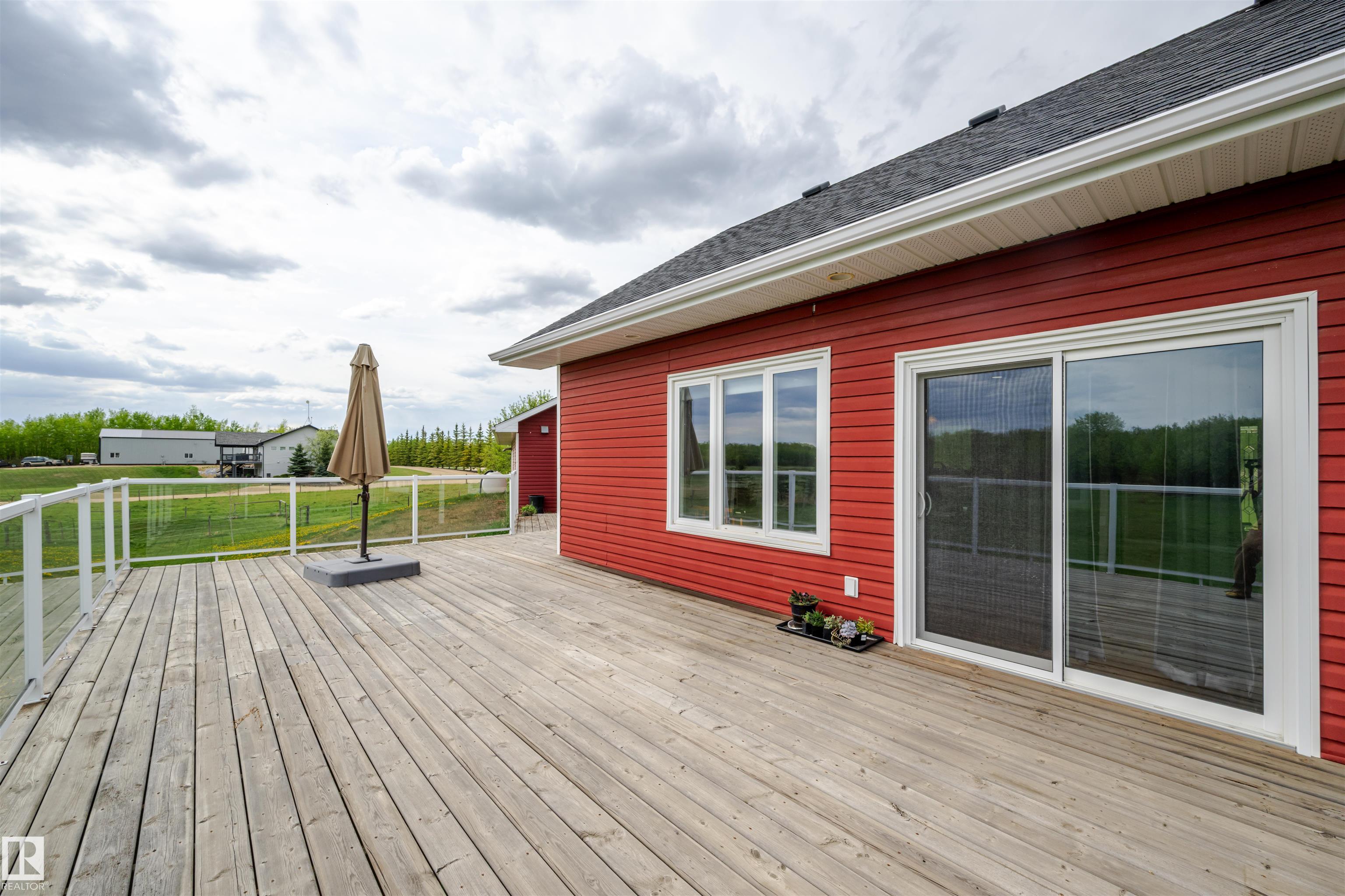 Photo 41 at 130 50322 Rge Road 232, Rutherford, Rural Leduc County