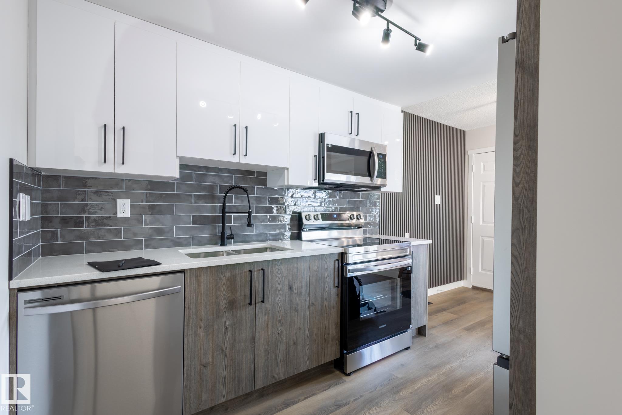 Photo 5 at 62 Amberly Court NW, Casselman, Edmonton