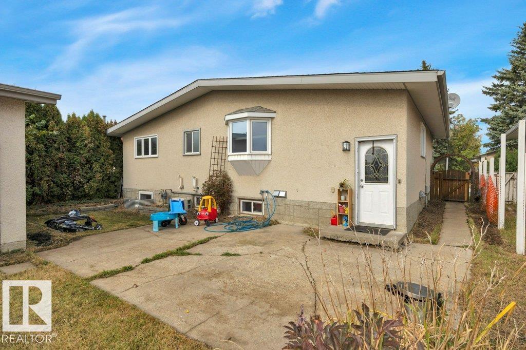 Photo 20 at 7519 150 Avenue NW, Kilkenny, Edmonton