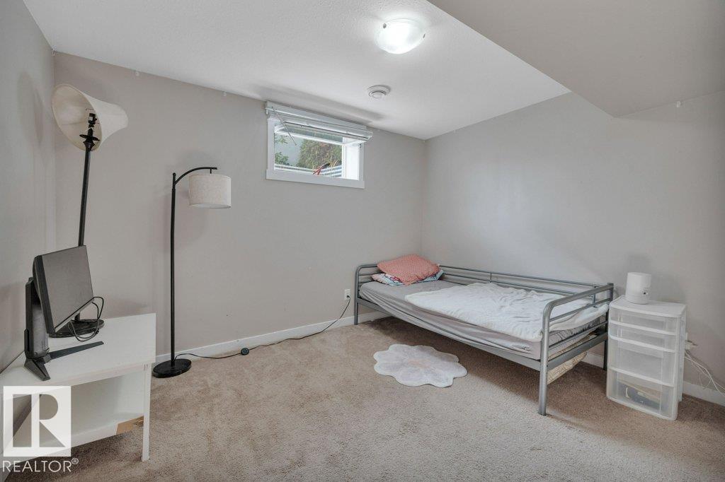 Photo 34 at 7519 150 Avenue NW, Kilkenny, Edmonton