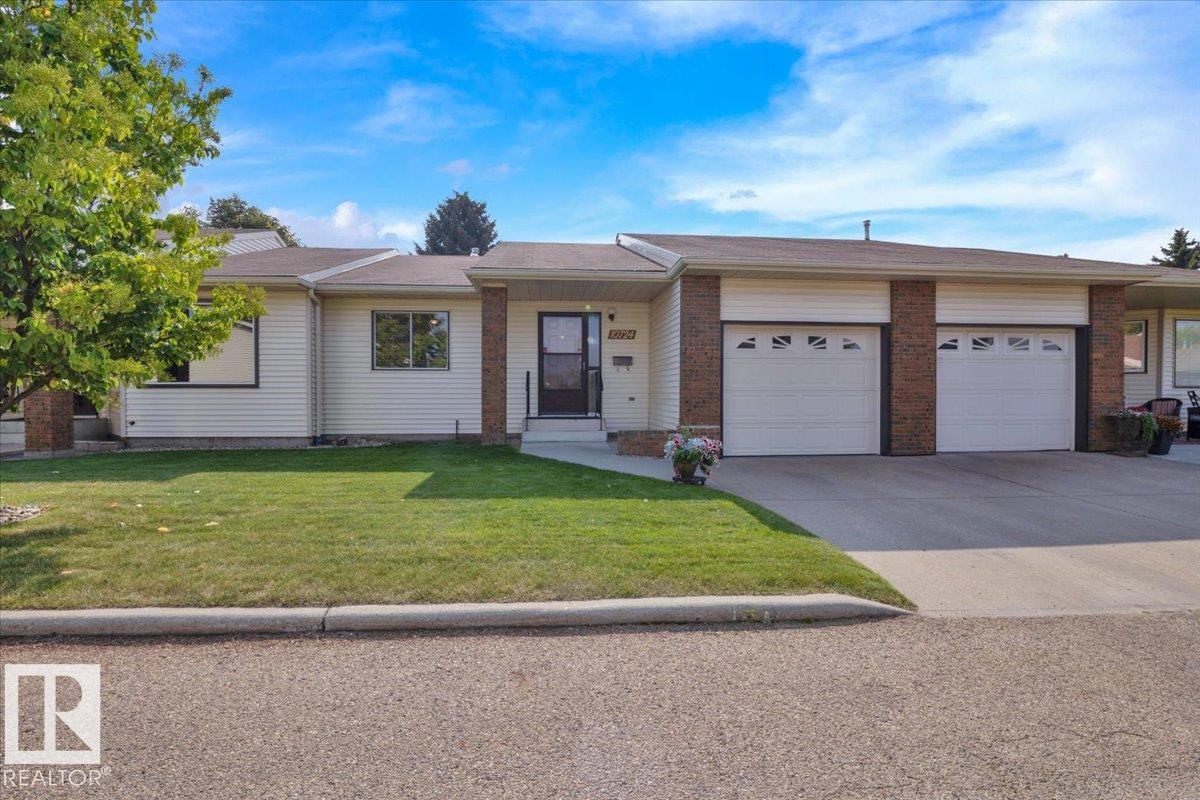 10724 153 Avenue NW, Beaumaris, Edmonton 