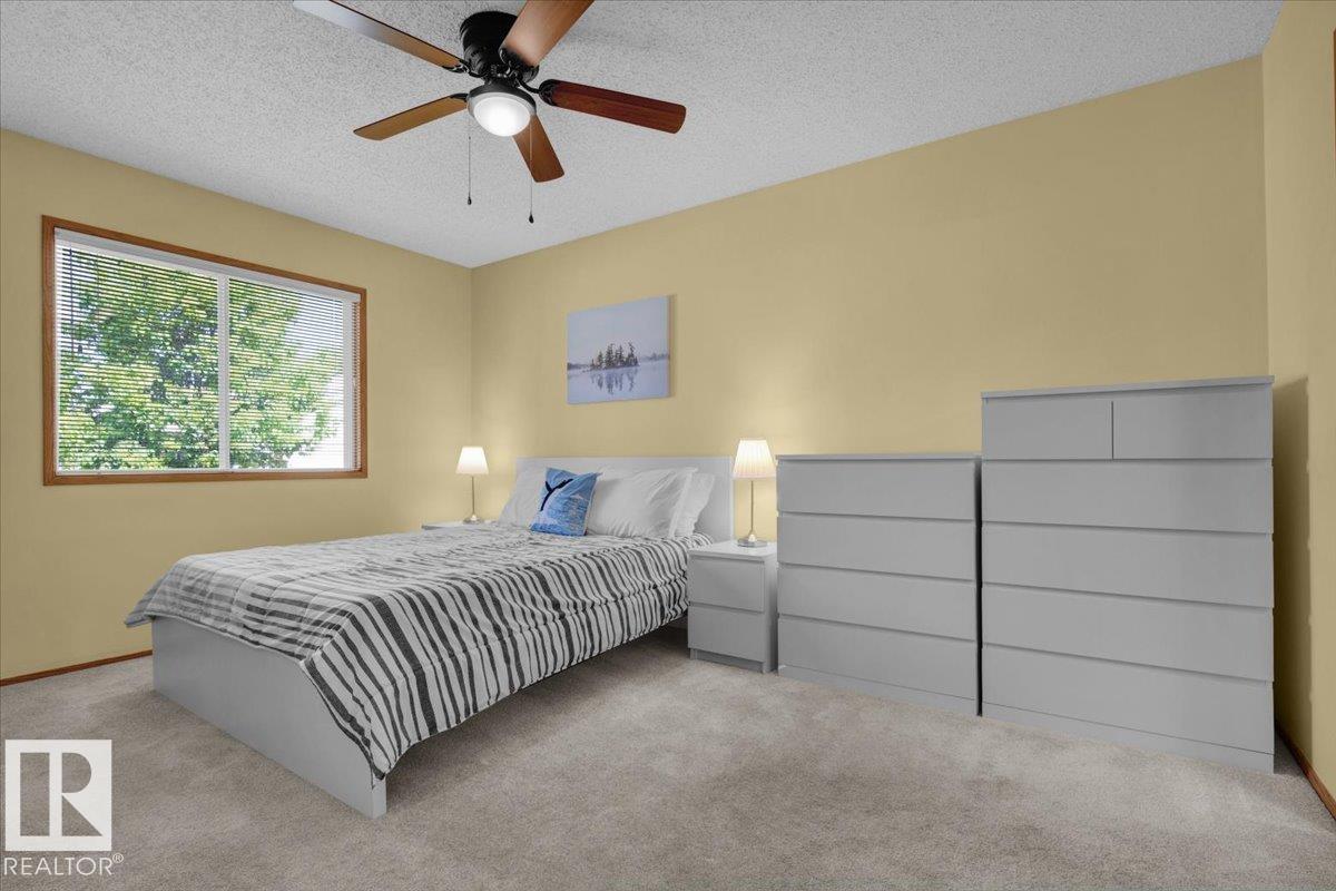 Photo 14 at 10724 153 Avenue NW, Beaumaris, Edmonton