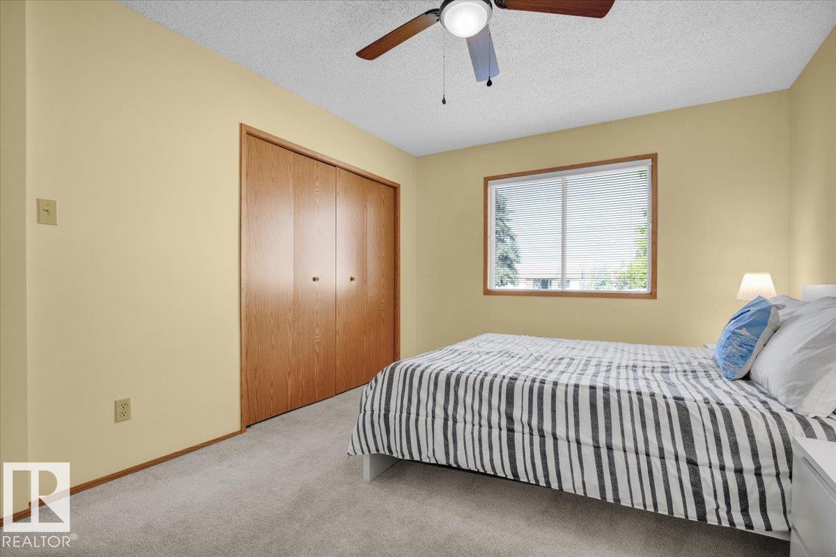Photo 15 at 10724 153 Avenue NW, Beaumaris, Edmonton