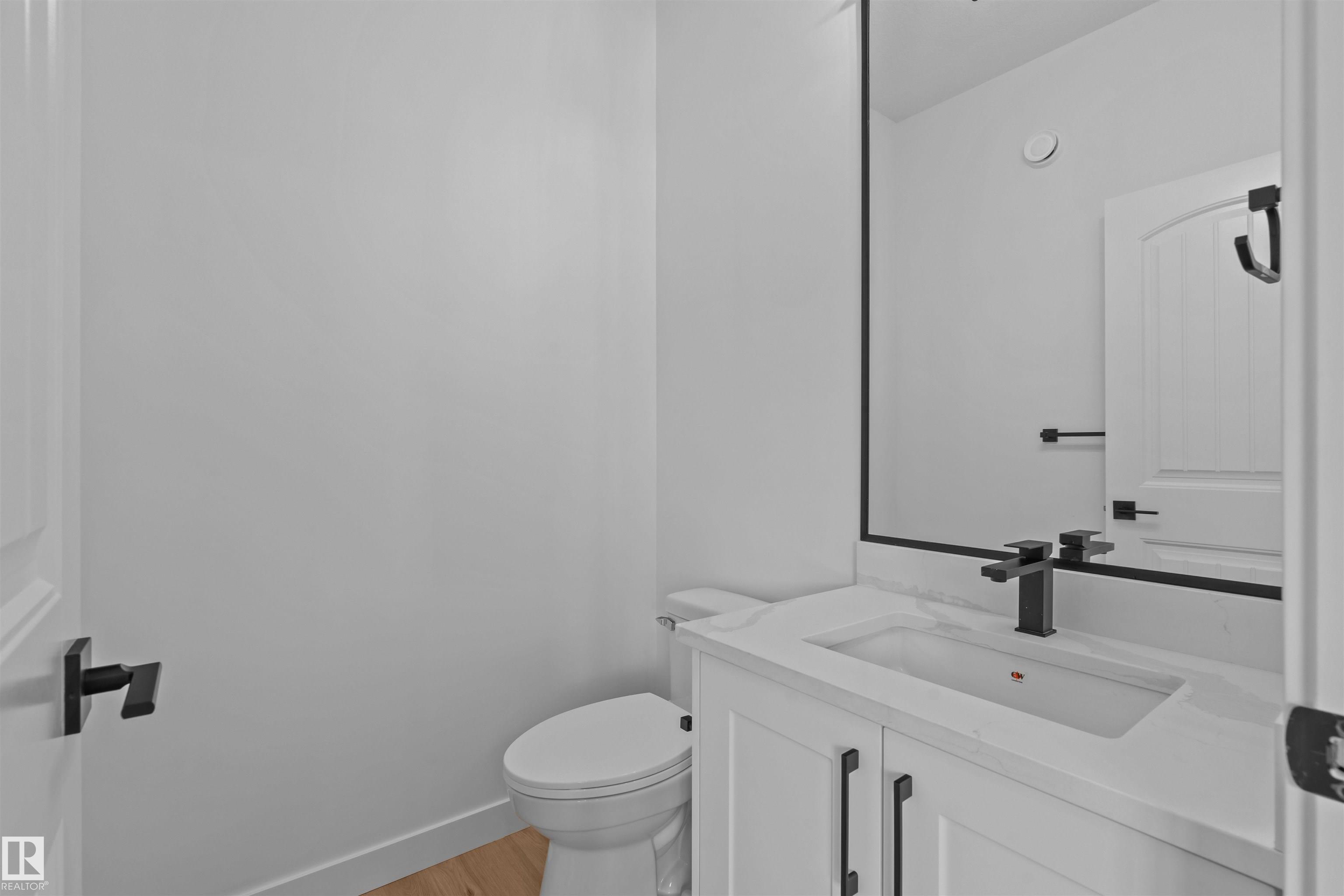 Photo 8 at 9907 107 Avenue, Morinville