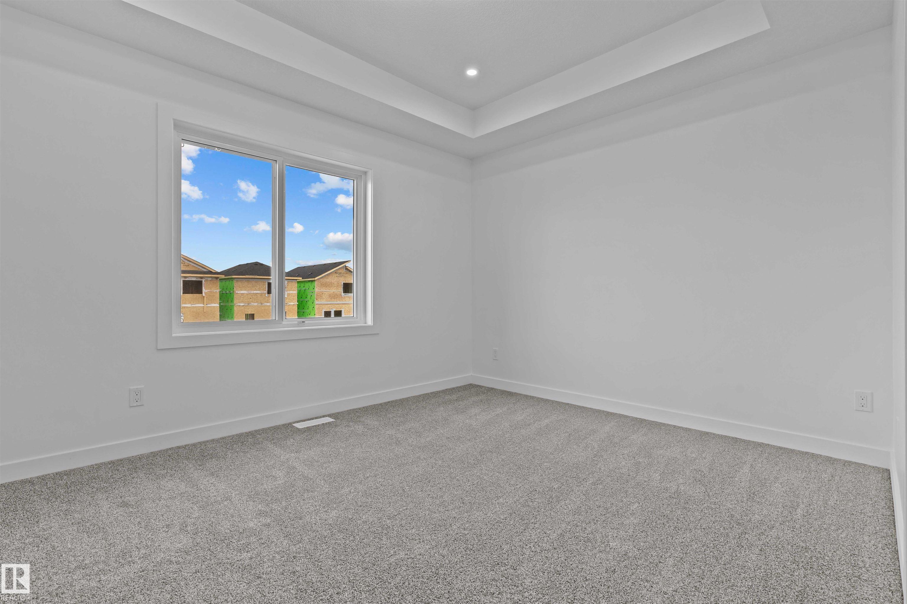 Photo 9 at 9907 107 Avenue, Morinville