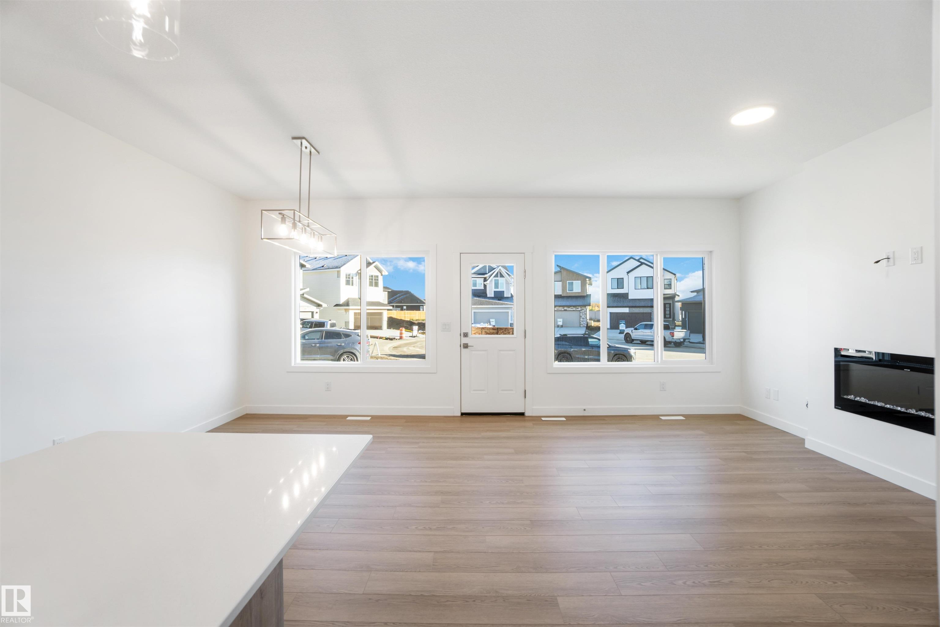 Picture for 2011 191 ST NW