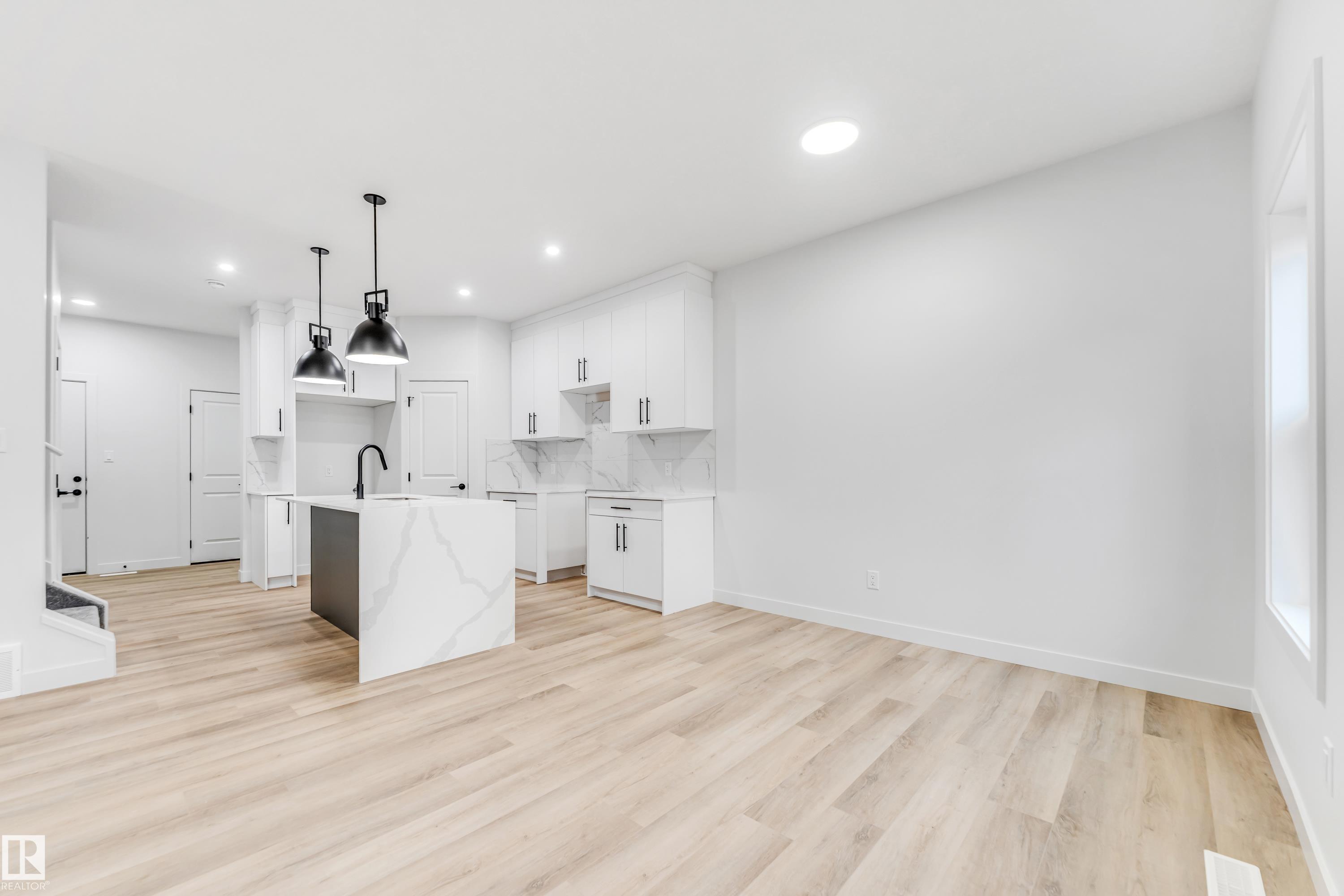 Photo 13 at 8723 181 Avenue NW, Klarvatten, Edmonton