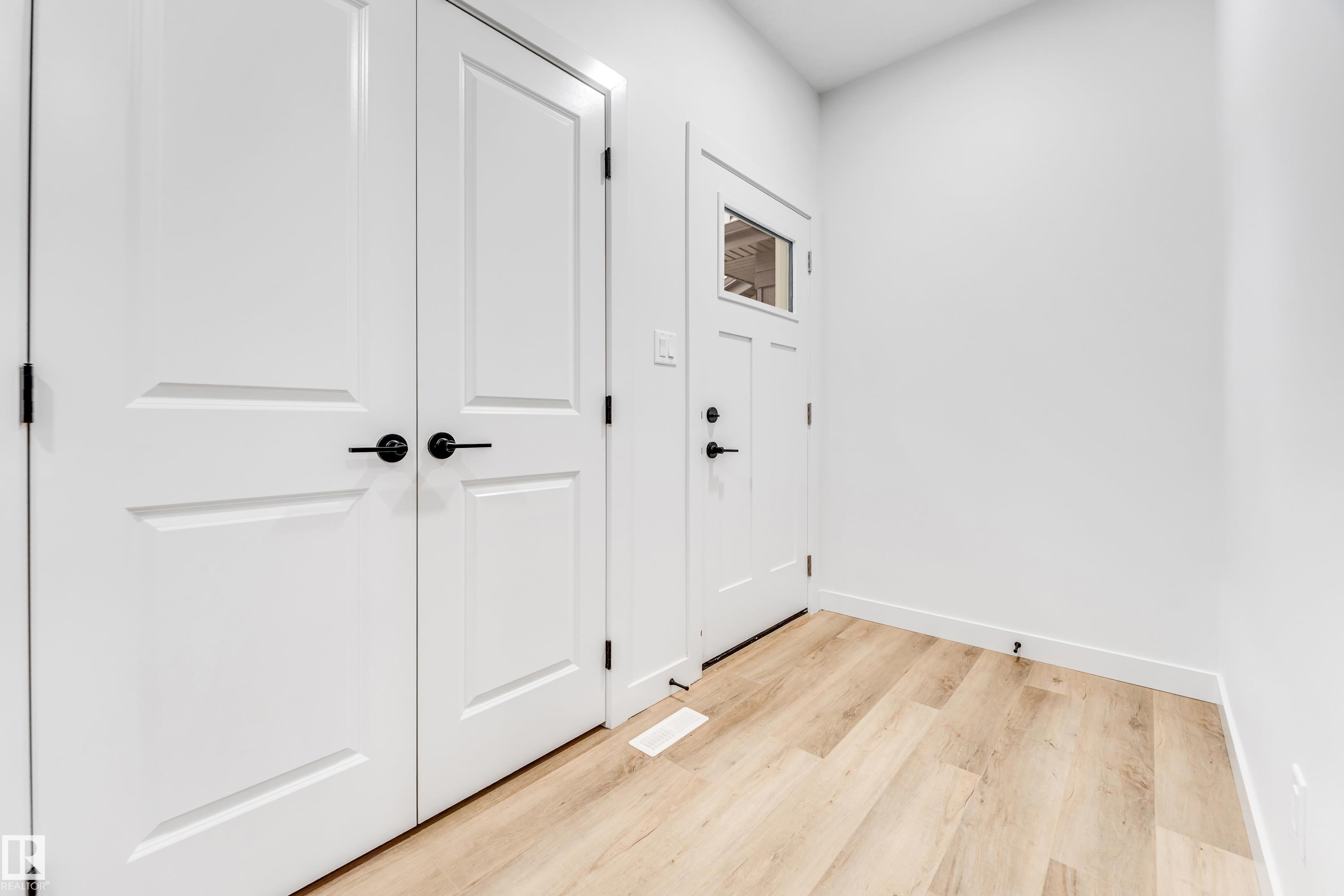 Photo 15 at 8723 181 Avenue NW, Klarvatten, Edmonton