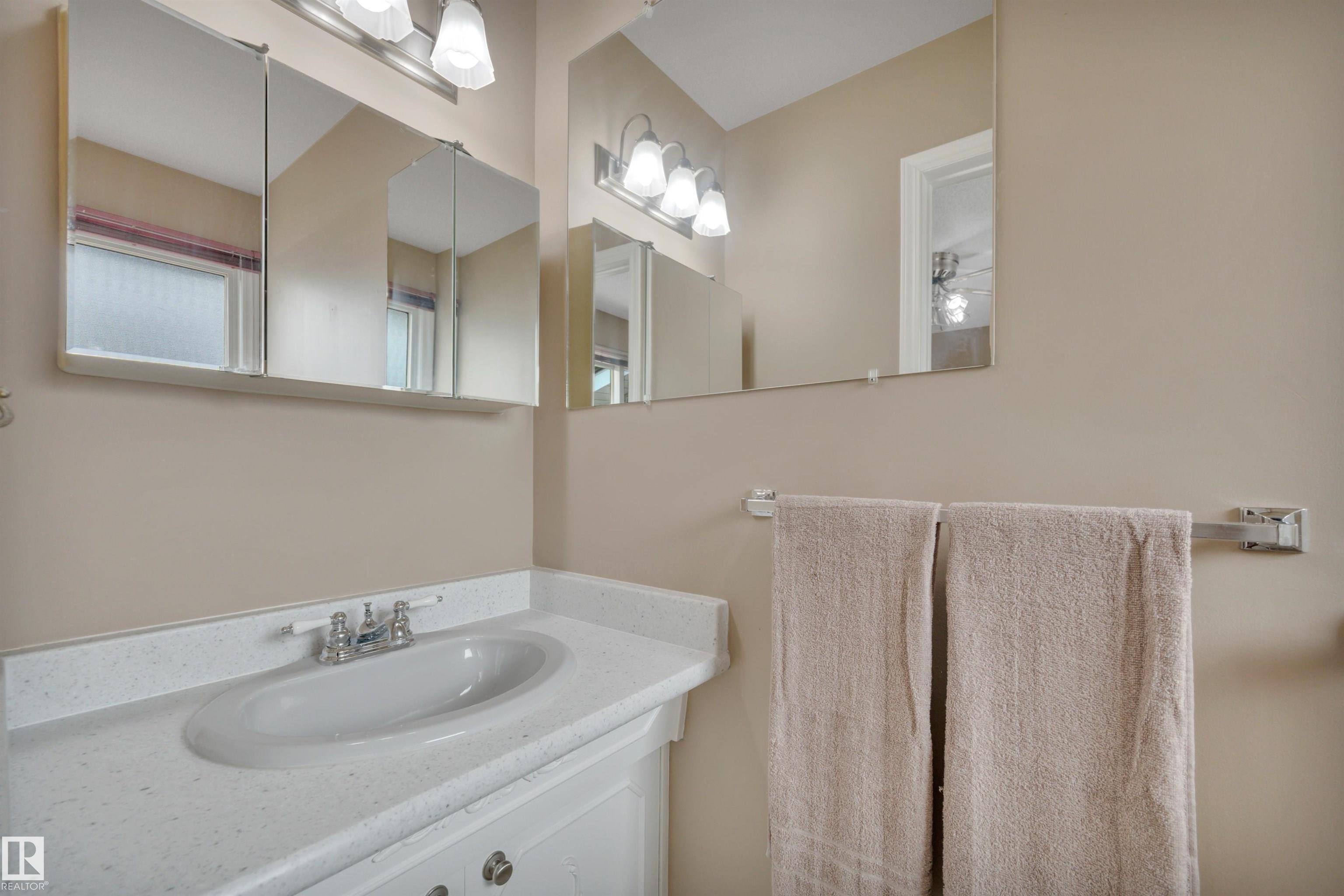 Photo 36 at 56 Fleetwood Crescent, Forest Lawn, St. Albert