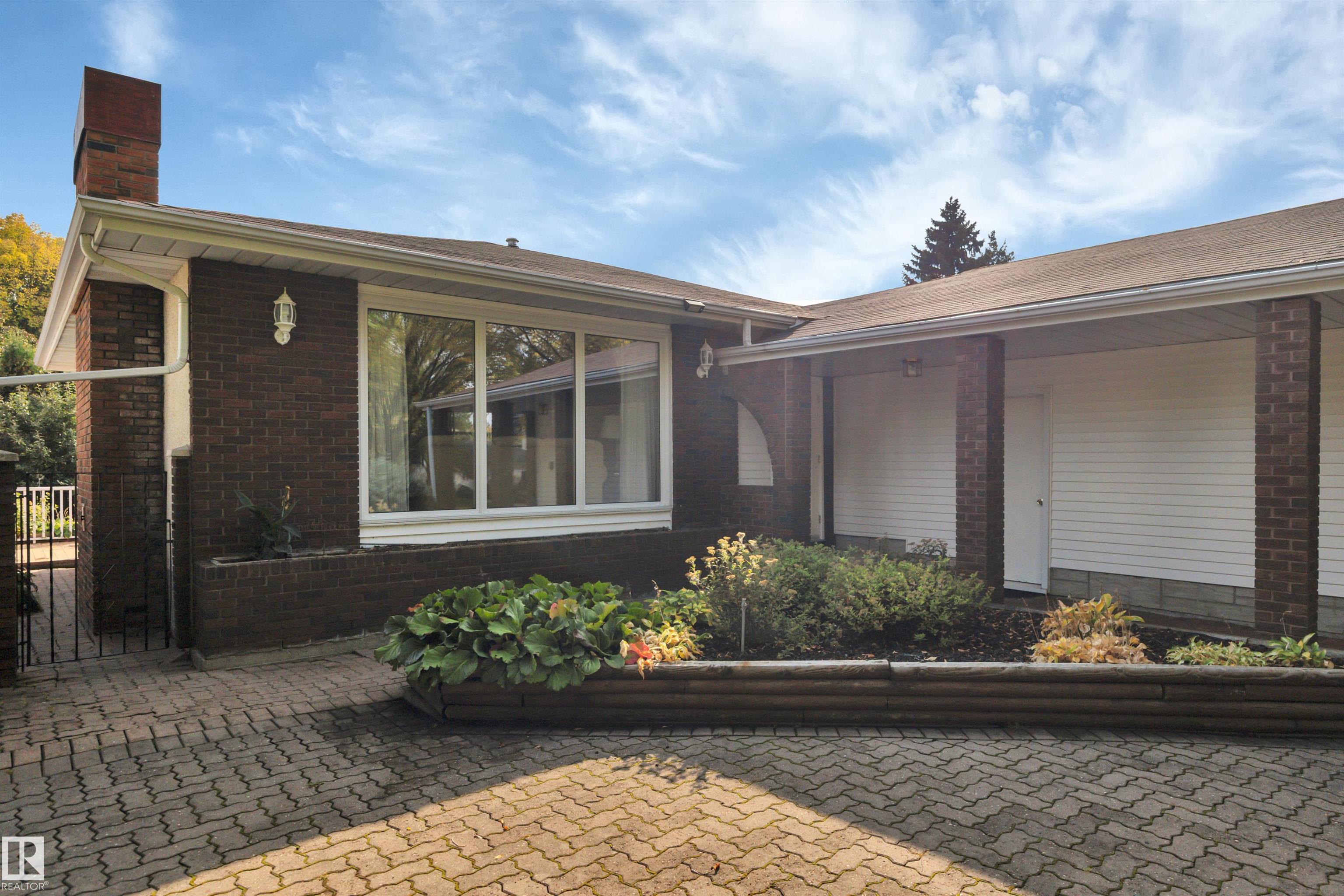 Photo 5 at 56 Fleetwood Crescent, Forest Lawn, St. Albert
