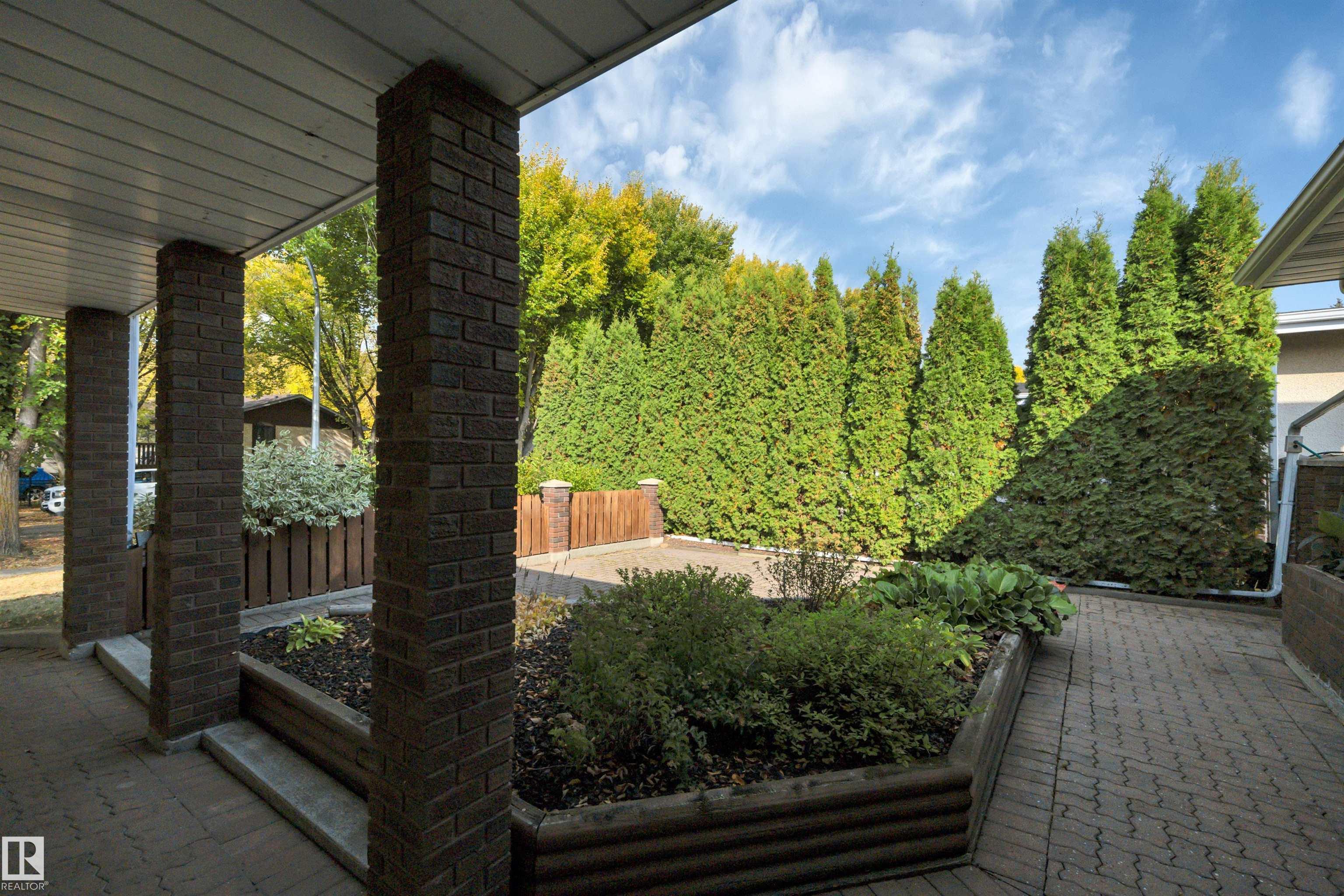 Photo 8 at 56 Fleetwood Crescent, Forest Lawn, St. Albert