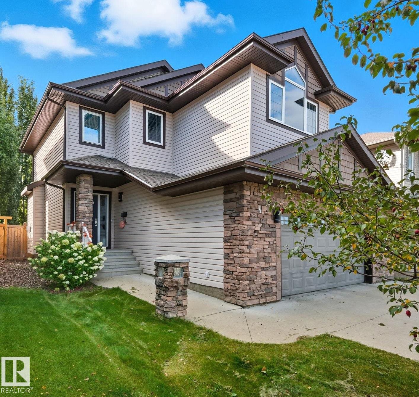 Photo 2 at 4 Brassard Court, Coloniale Estates, Beaumont