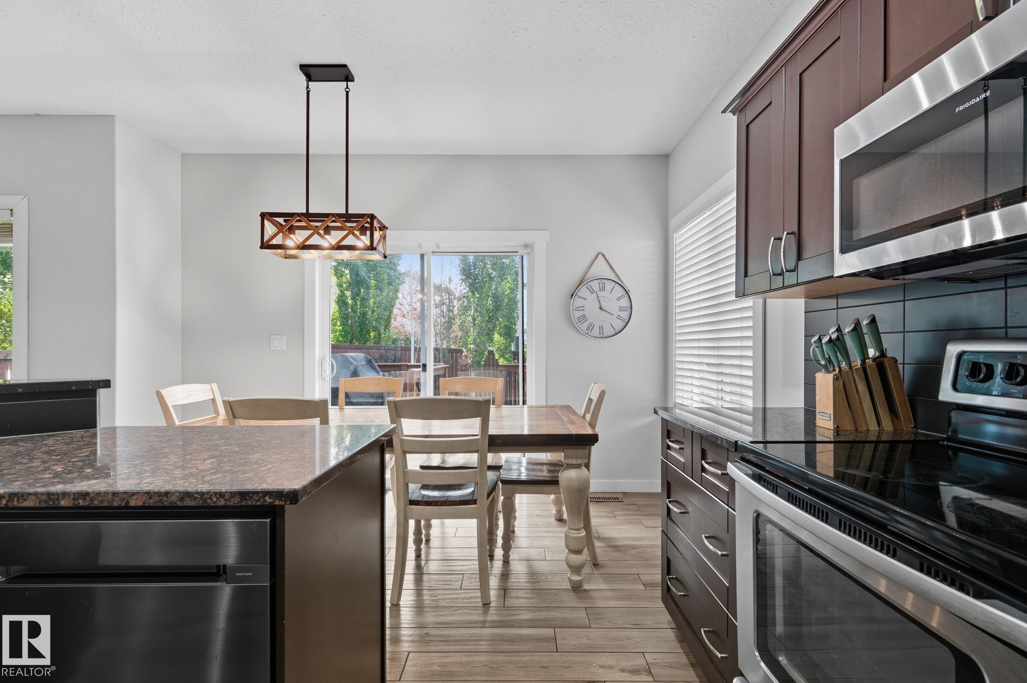 Photo 11 at 4 Brassard Court, Coloniale Estates, Beaumont