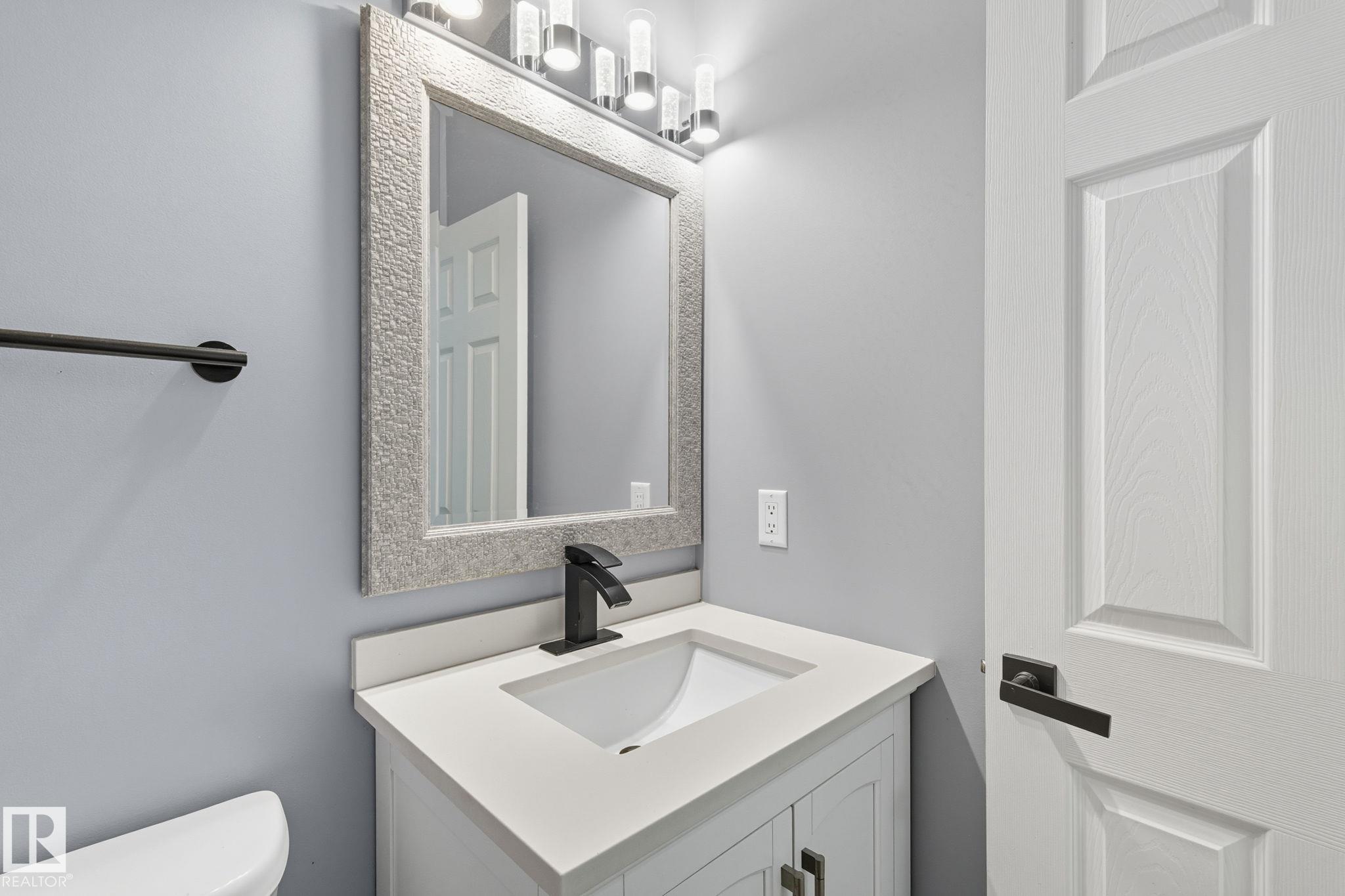 Photo 20 at 4 Brassard Court, Coloniale Estates, Beaumont