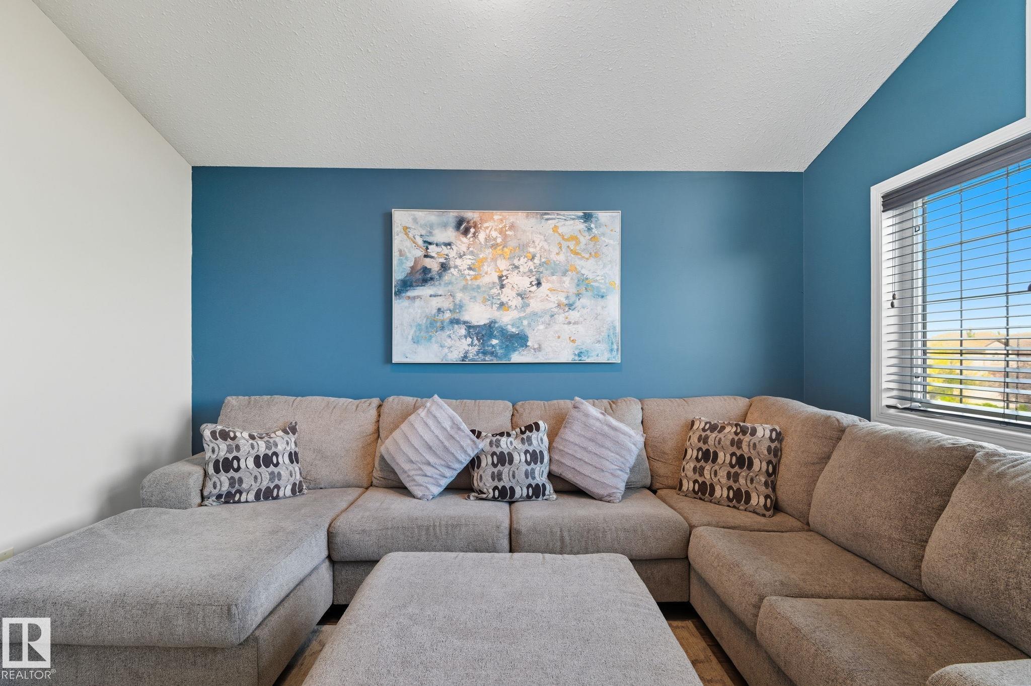 Photo 28 at 4 Brassard Court, Coloniale Estates, Beaumont