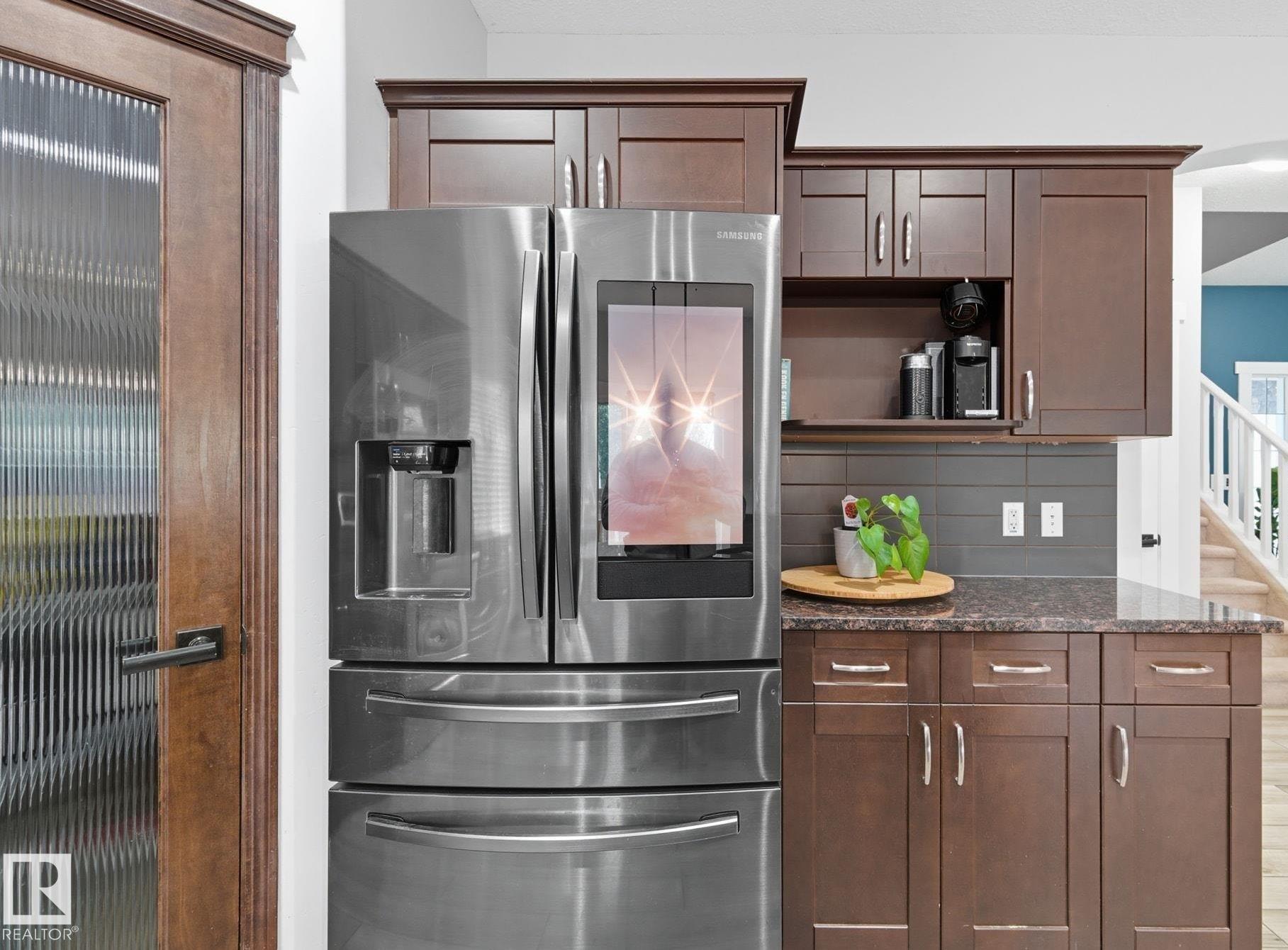 Photo 8 at 4 Brassard Court, Coloniale Estates, Beaumont
