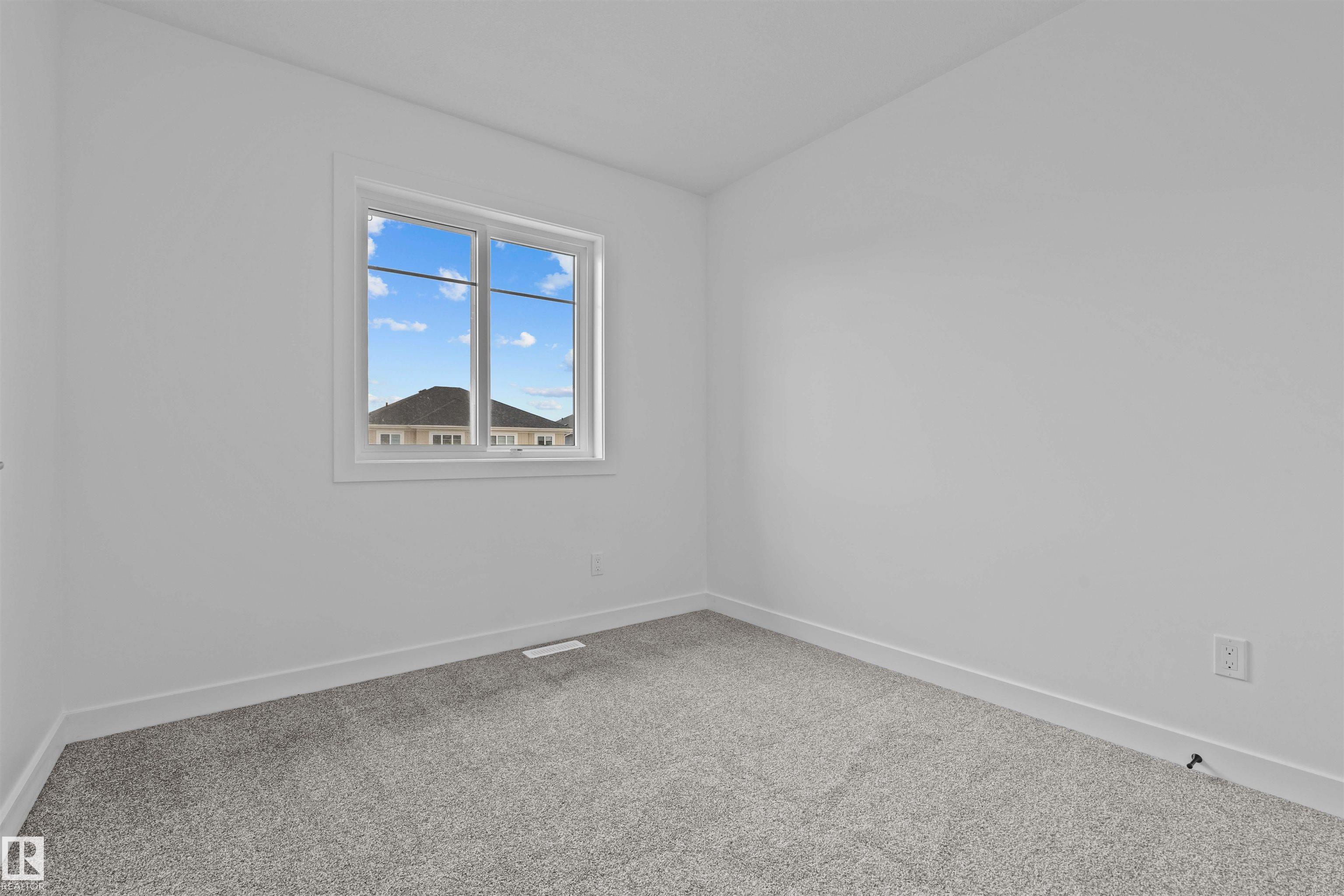Photo 15 at 9905 107 Avenue, Morinville