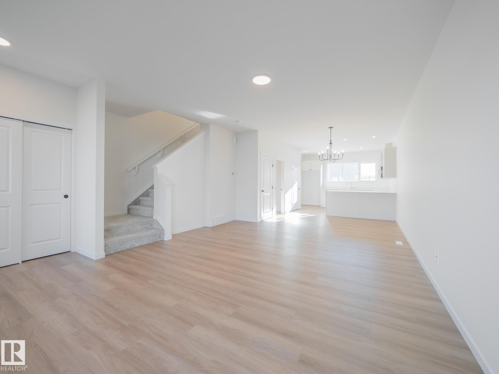 Photo 11 at 37 Rosa Crescent, Riverside, St. Albert