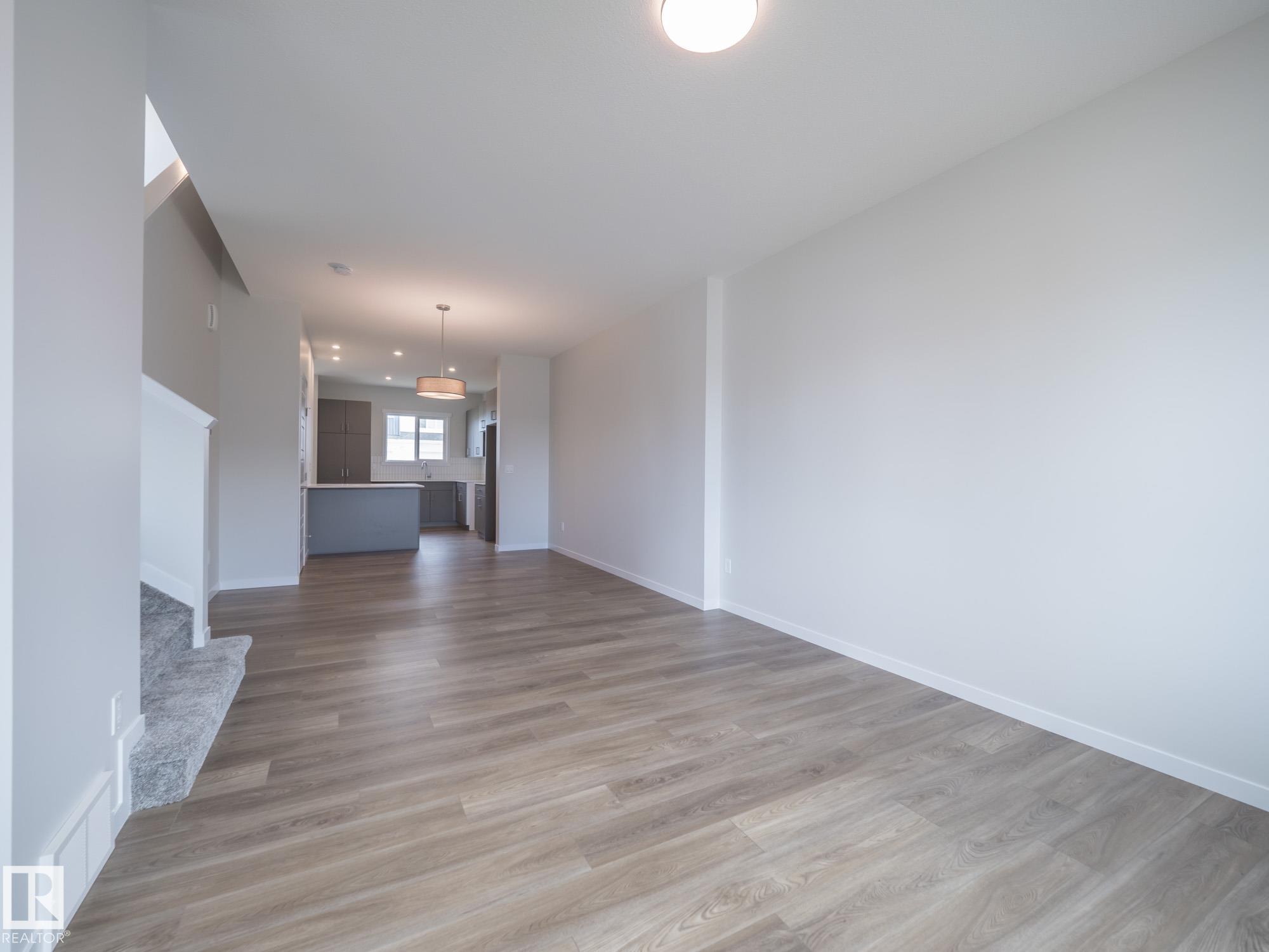 Photo 5 at 114 Elliott Wynd, South Pointe, Fort Saskatchewan