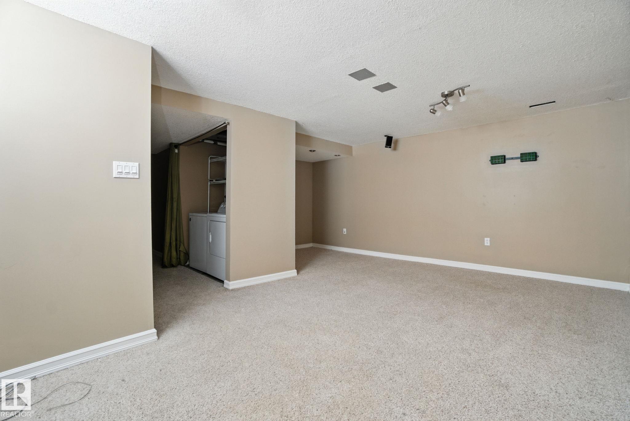 Photo 33 at 8016 2 Avenue SW, Ellerslie, Edmonton