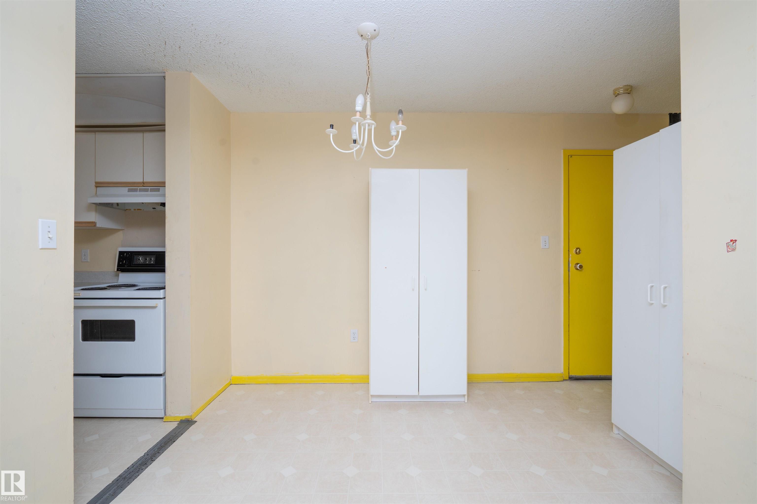 Photo 5 at 108 - 2508 50 Street NW, Mill Woods Town Centre, Edmonton