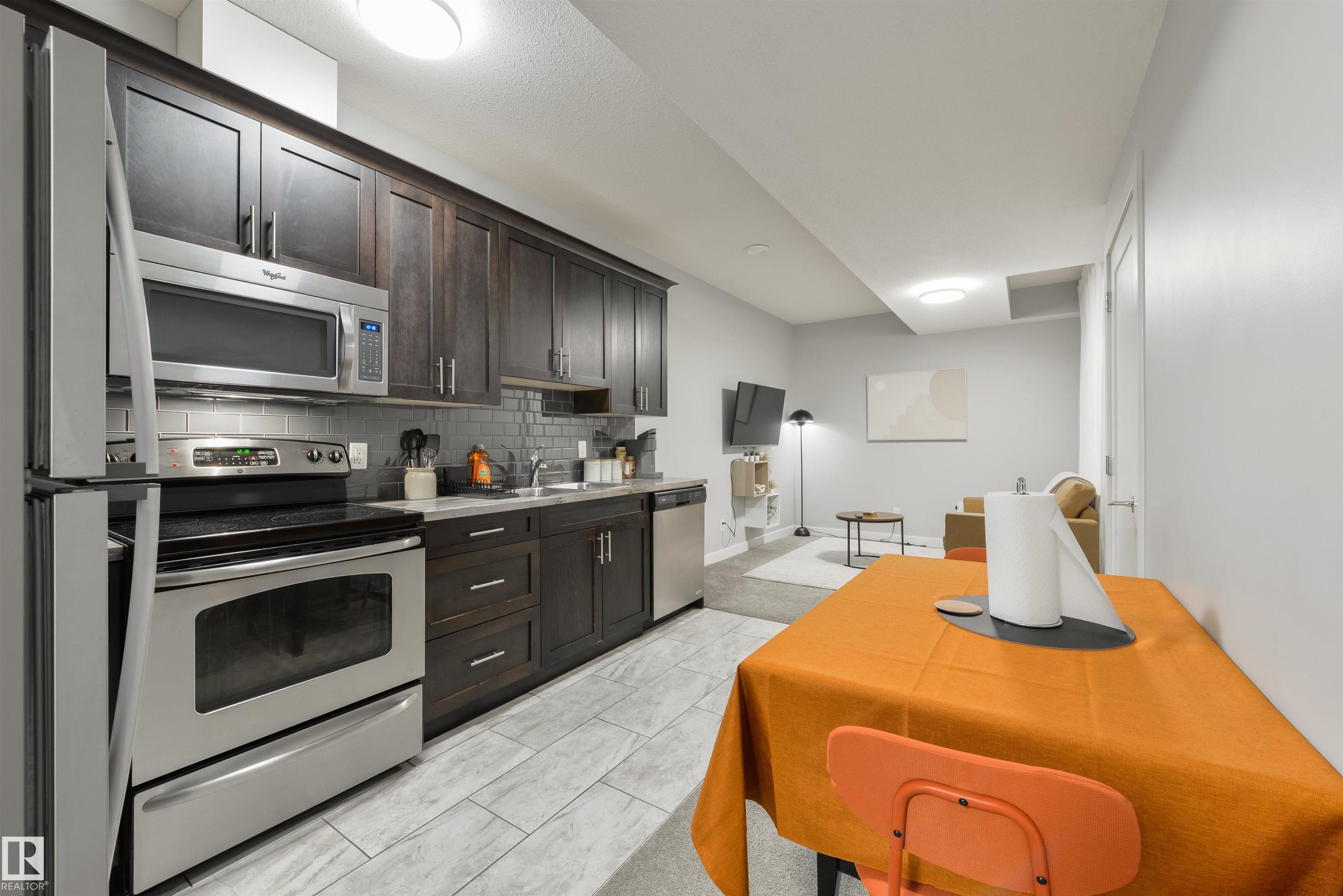 Photo 38 at 10511 154 Street NW, Canora, Edmonton