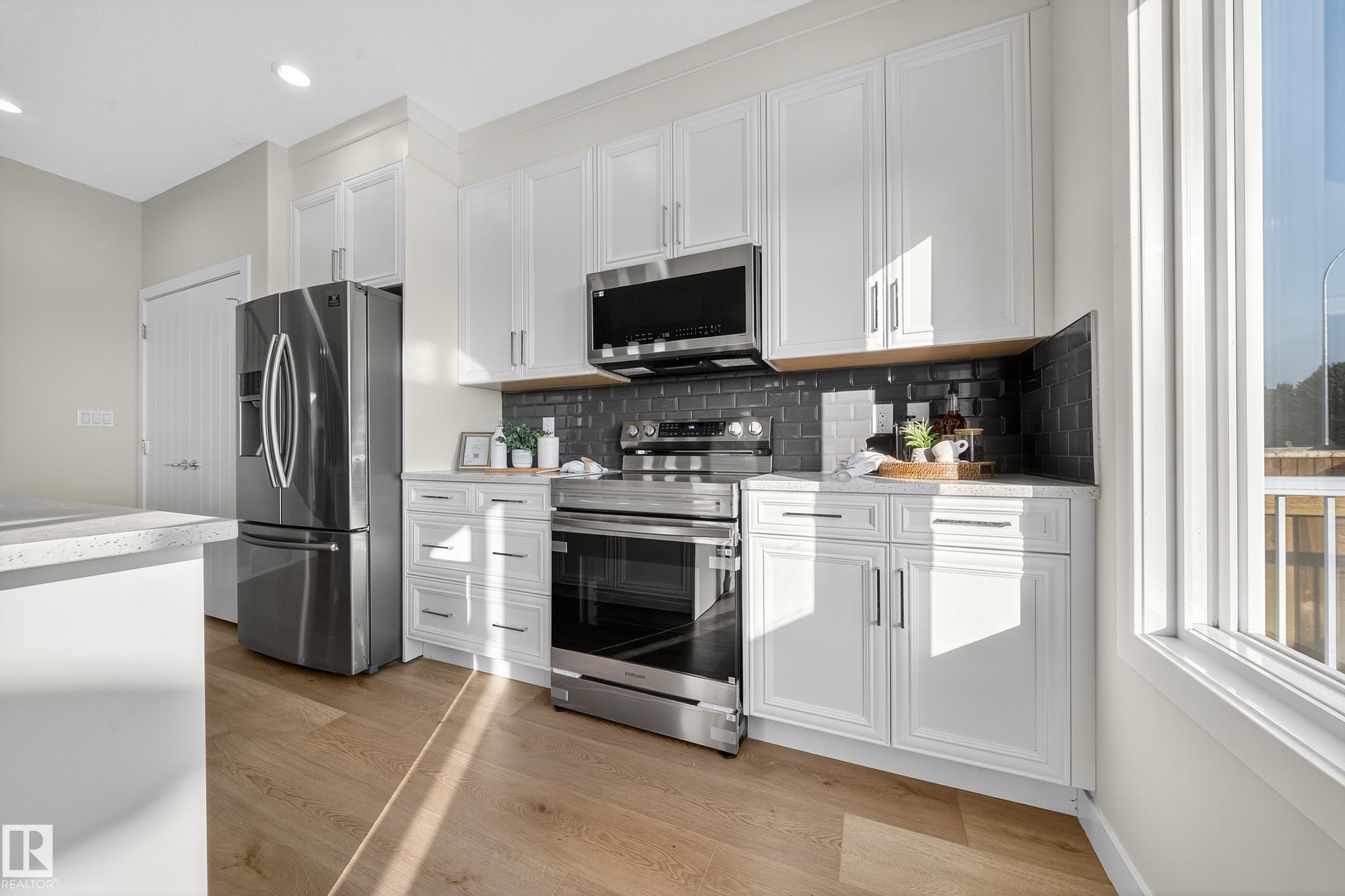 Photo 14 at 7614 Creighton Place SW, Chappelle Area, Edmonton