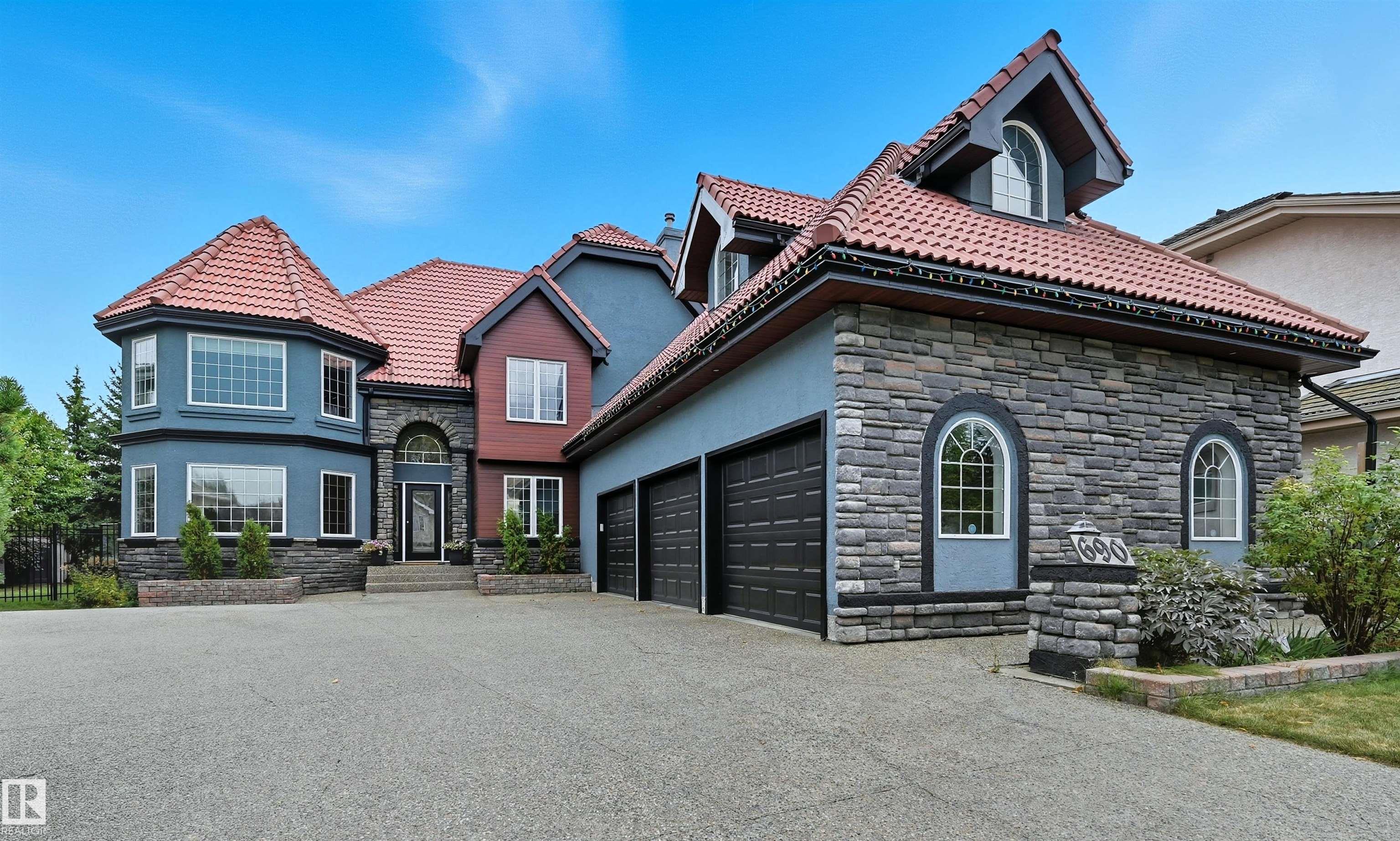 690 Henderson Street NW, Henderson Estates, Edmonton 