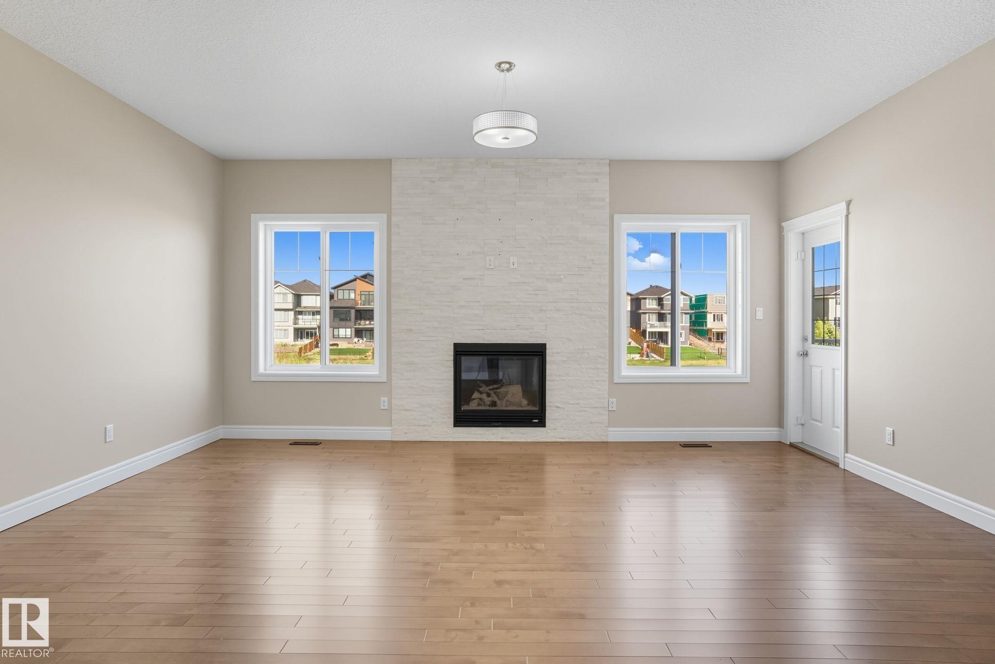 Photo 15 at 9216 181 Avenue NW, Klarvatten, Edmonton