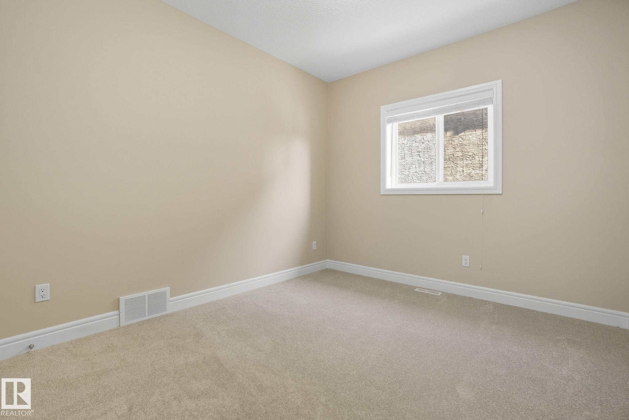 Photo 24 at 9216 181 Avenue NW, Klarvatten, Edmonton