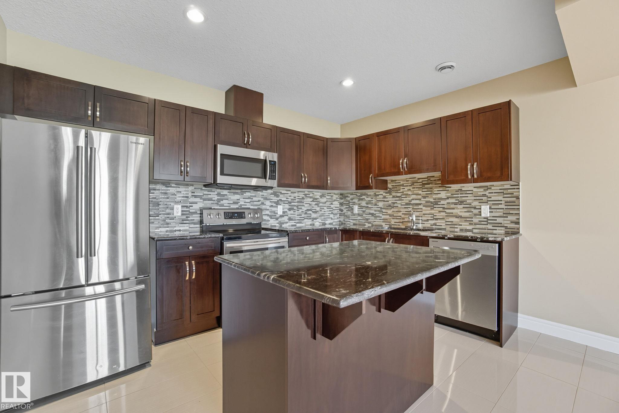 Photo 39 at 9216 181 Avenue NW, Klarvatten, Edmonton