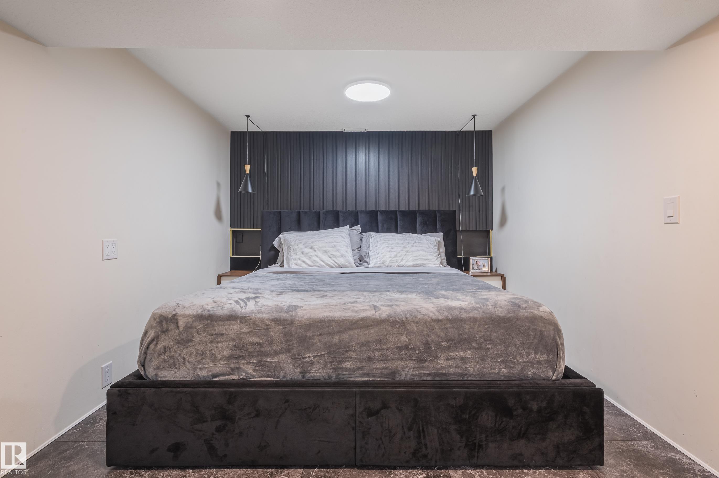 Photo 44 at 17327 106 Street NW, Baturyn, Edmonton