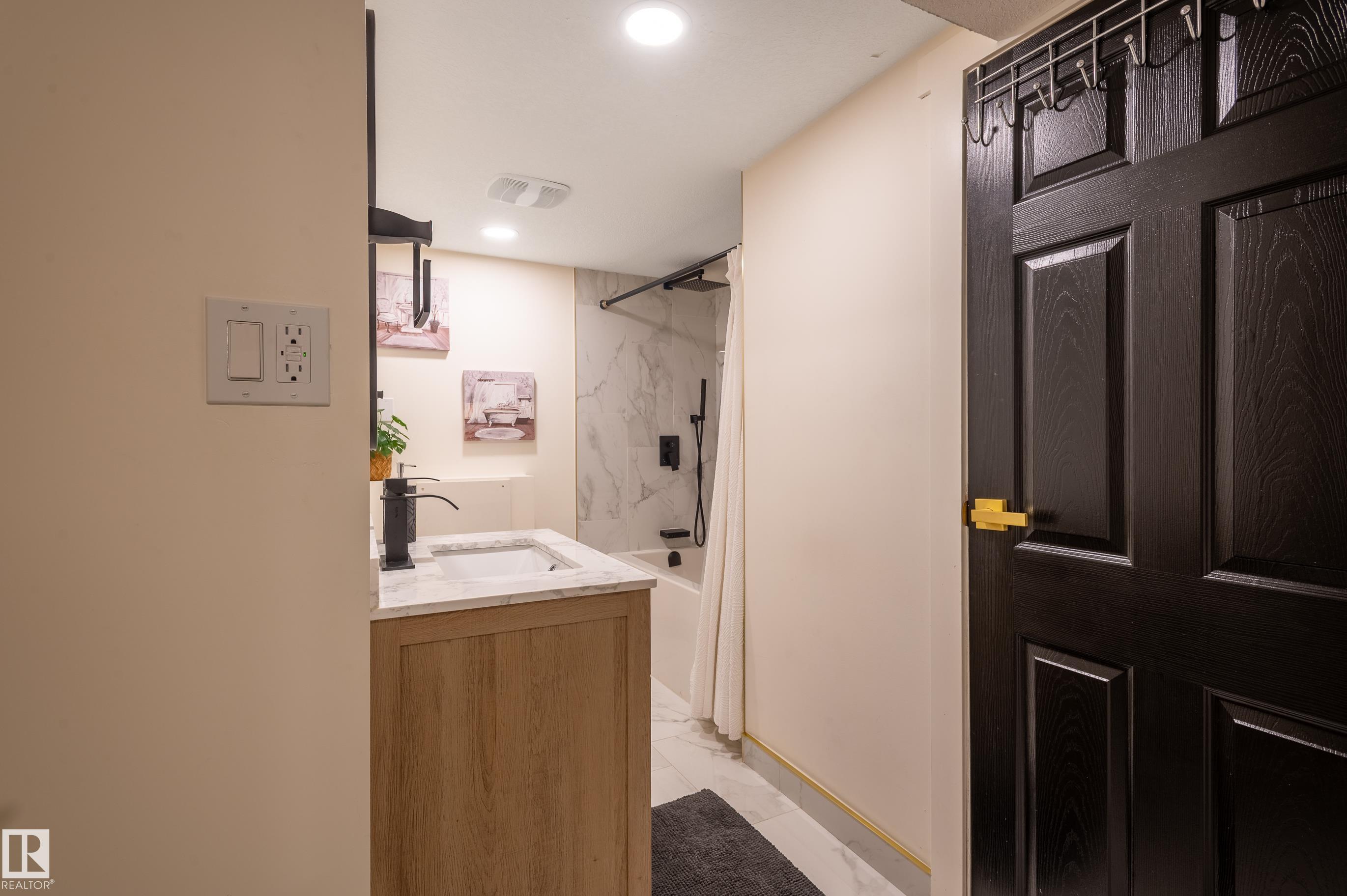 Photo 49 at 17327 106 Street NW, Baturyn, Edmonton
