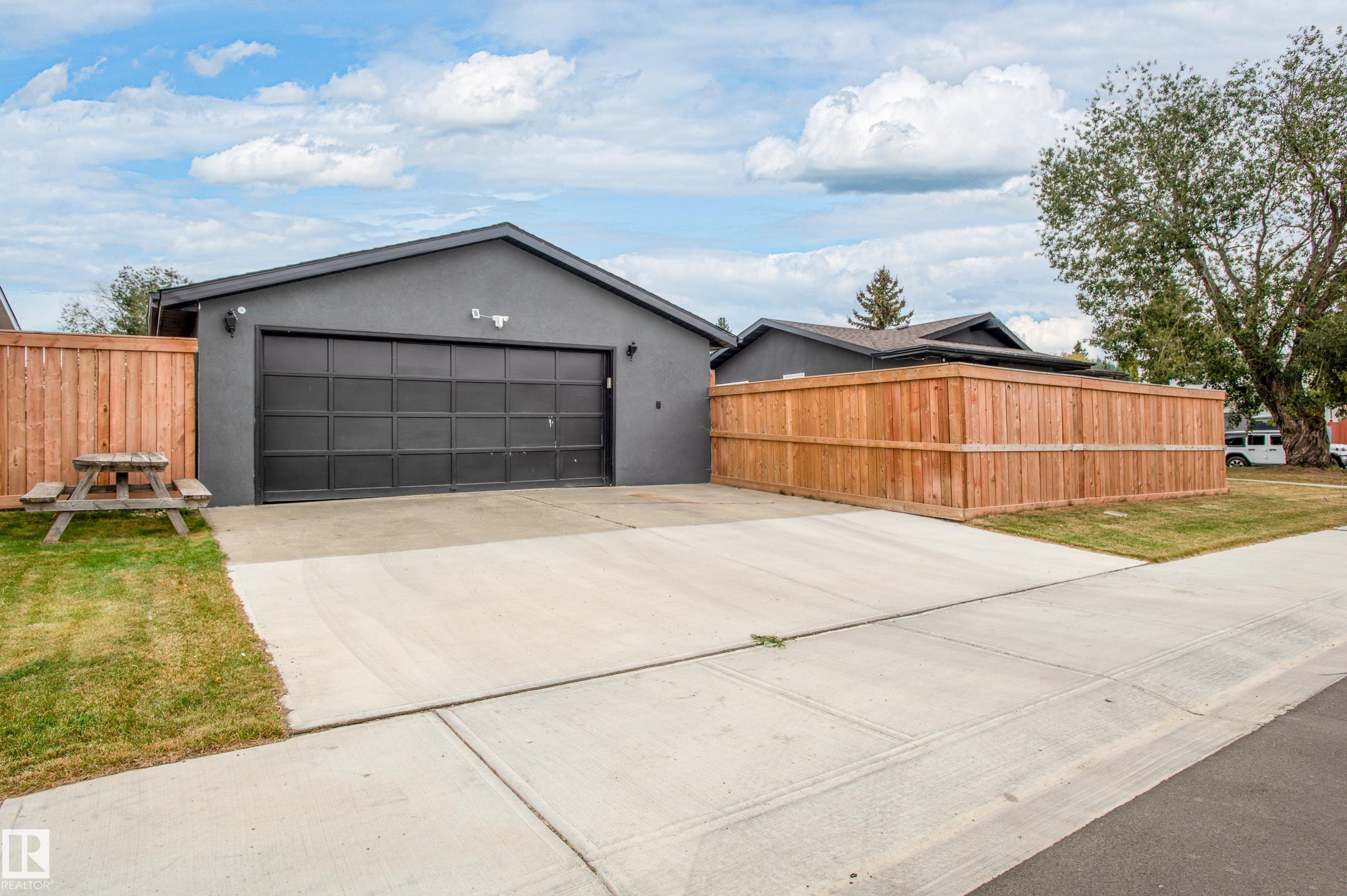Photo 54 at 17327 106 Street NW, Baturyn, Edmonton