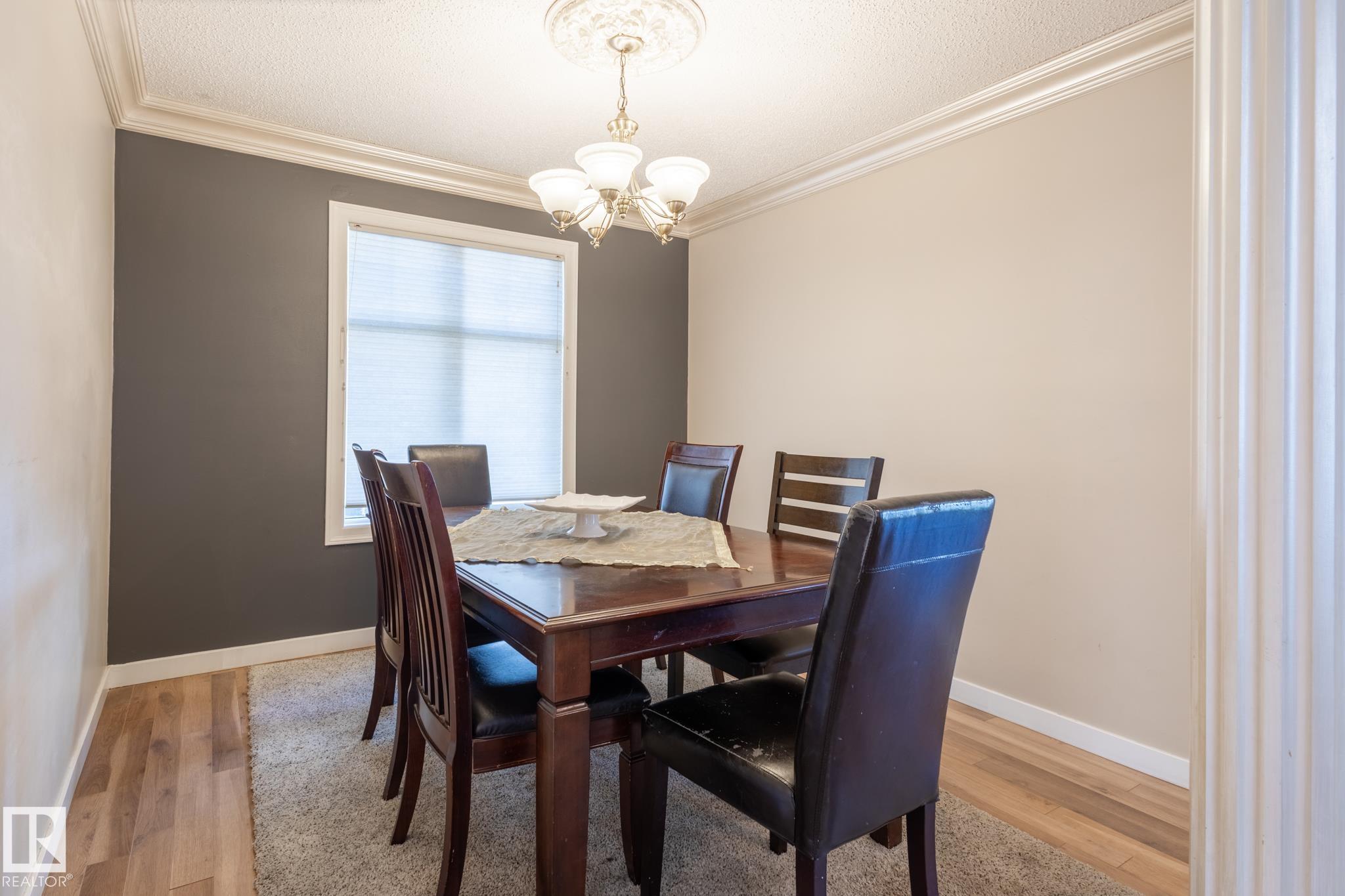 Photo 6 at 18012 96 Street NW, Lago Lindo, Edmonton