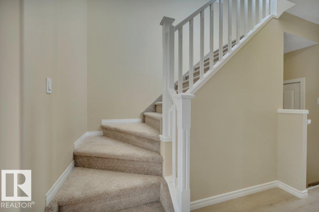 Photo 11 at 300 Graywood Mews, Graybriar, Stony Plain