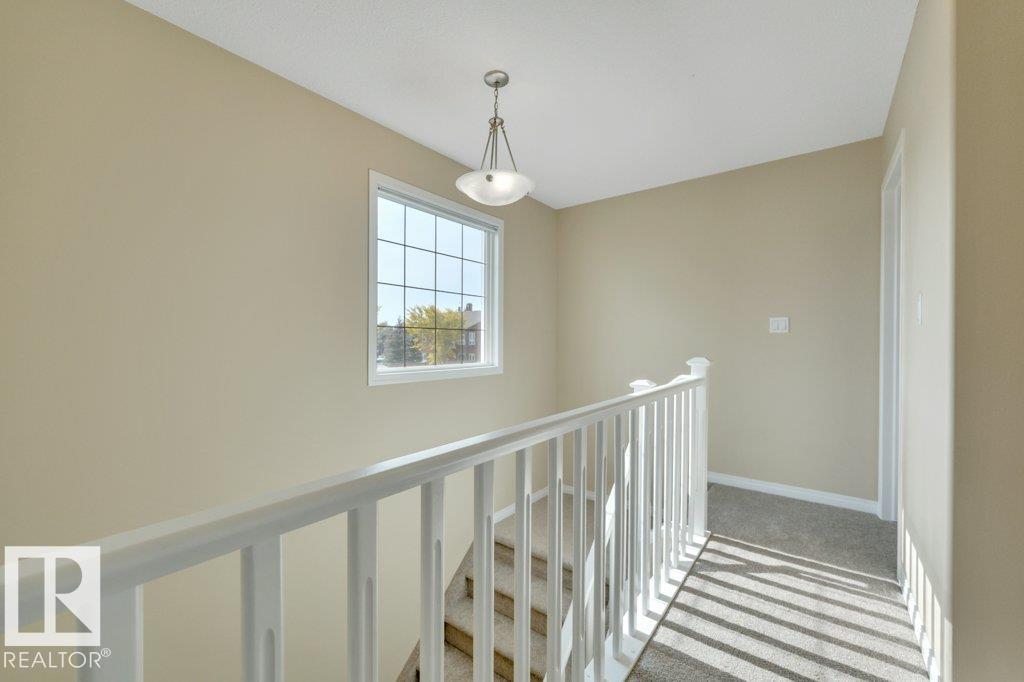 Photo 12 at 300 Graywood Mews, Graybriar, Stony Plain