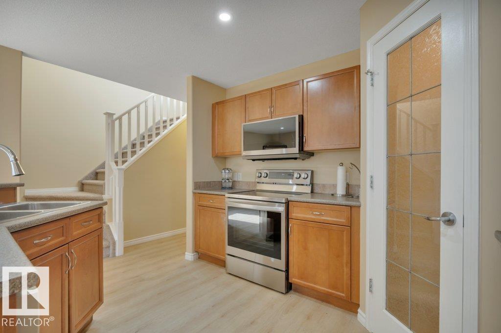 Photo 6 at 300 Graywood Mews, Graybriar, Stony Plain